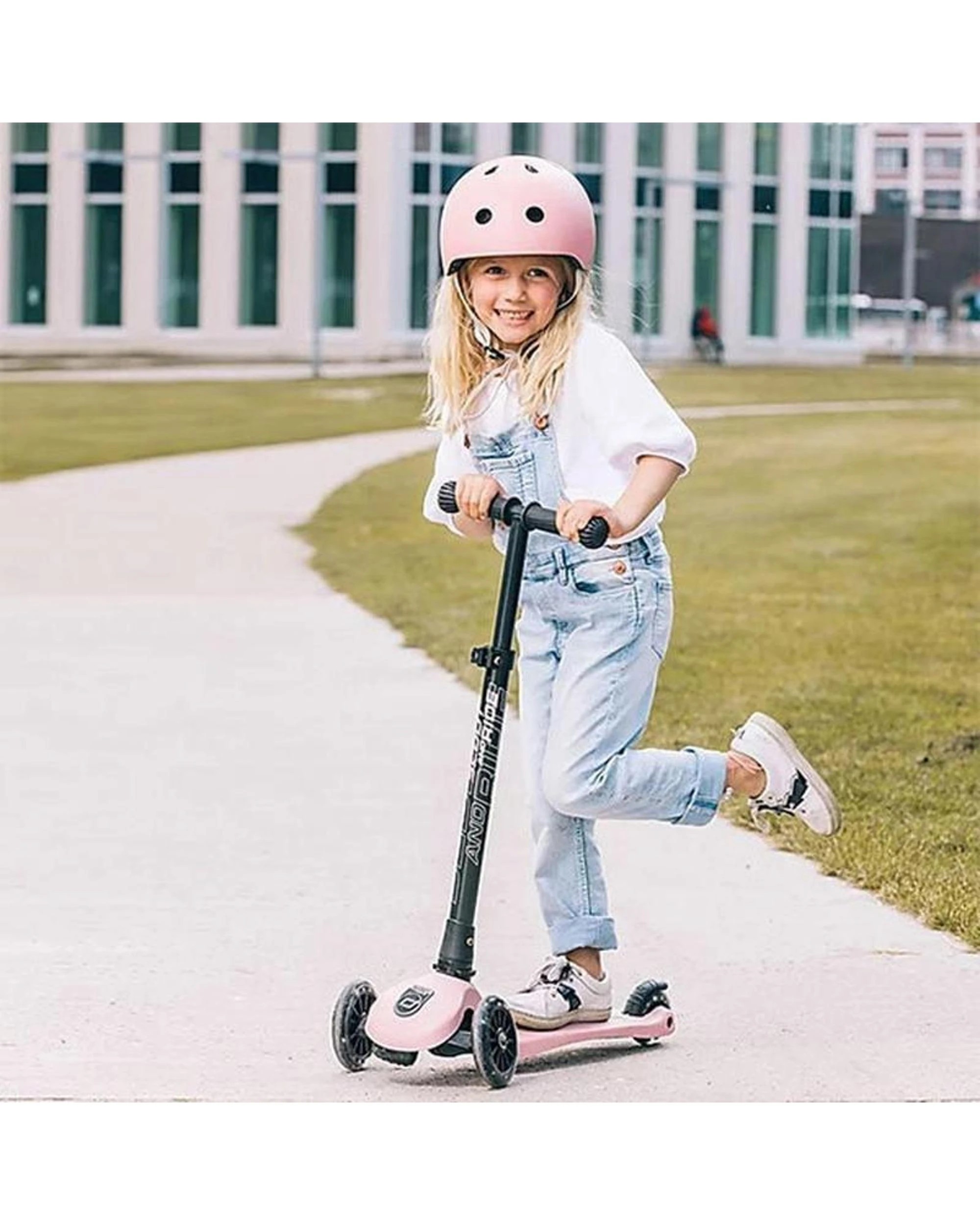 4 Scoot and Ride Highwaykick 3 LED Kids Scooter - Rose - Pink, 4 of 4
