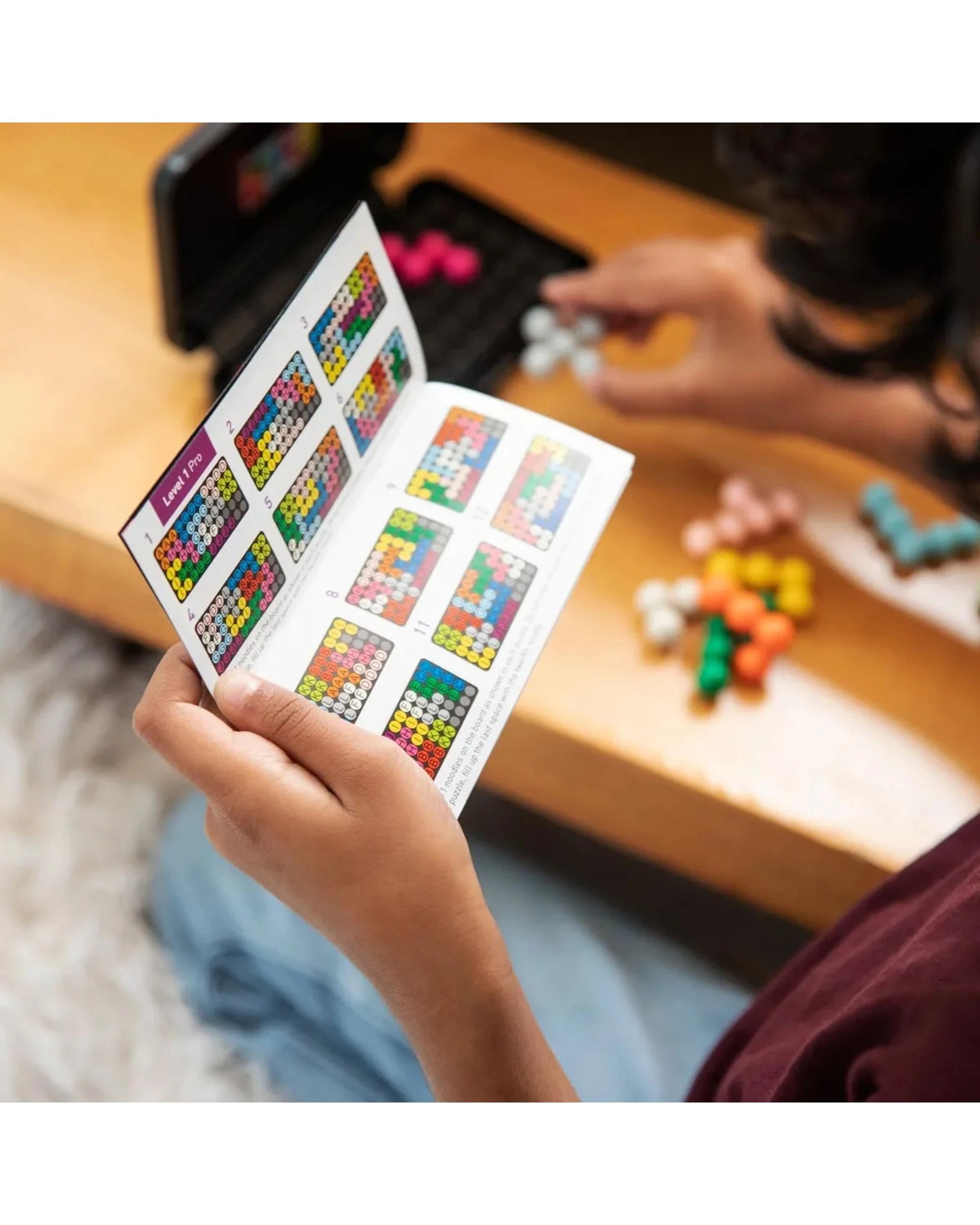 9 Kanoodle Board Game, 9 of 10