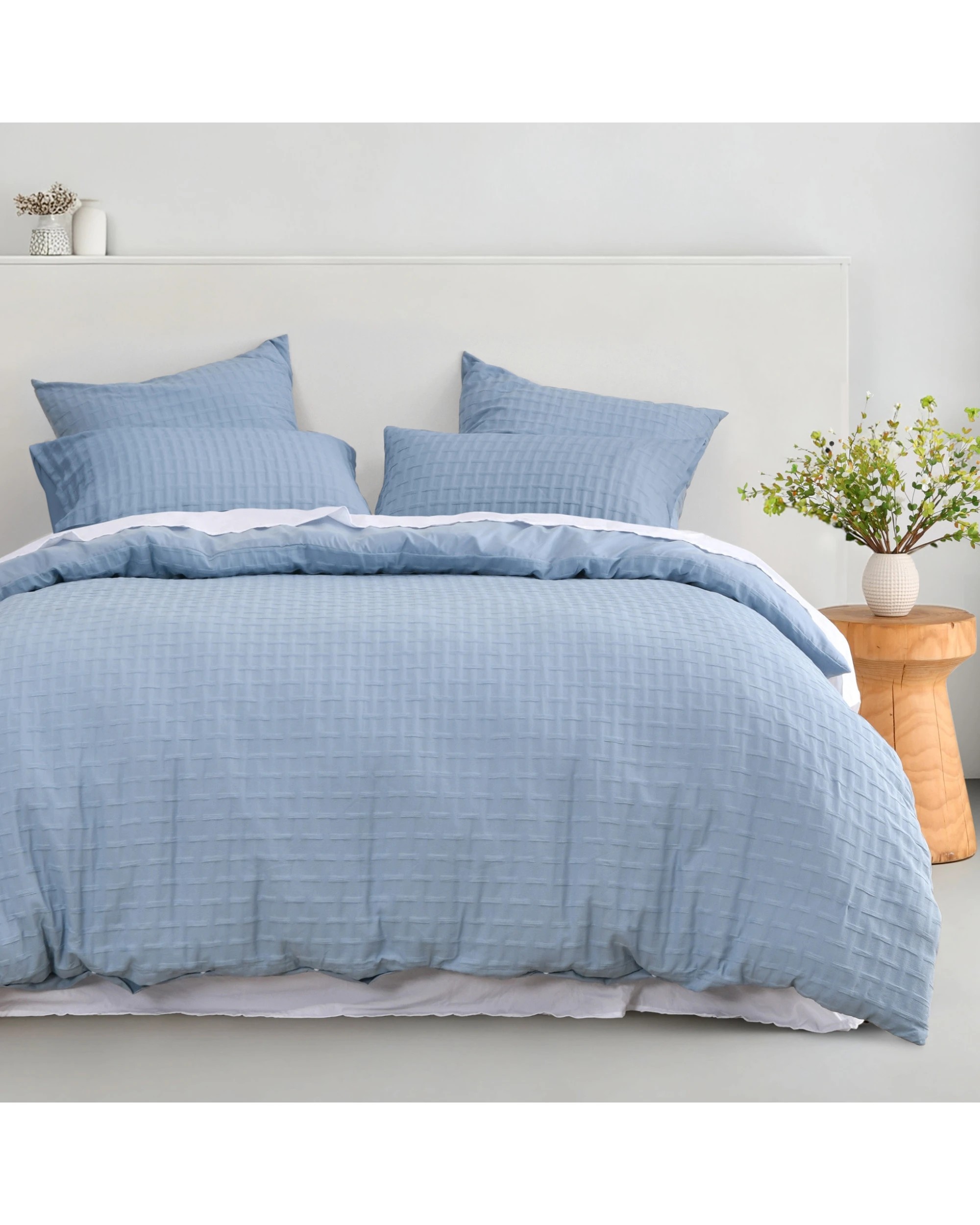 1 Dreamaker Aubrey Jacquard Quilt Cover Set - Queen Bed - Cornflower, 1 of 7