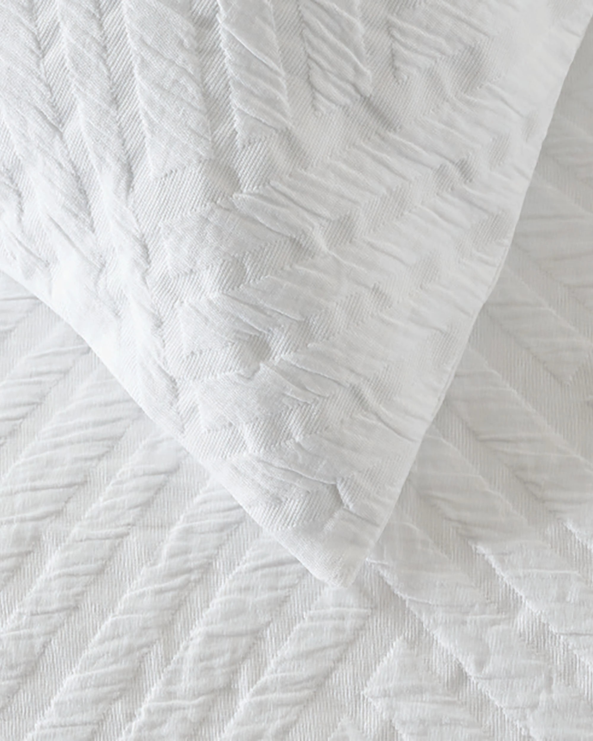 4 Bambury Panama Jacquard Cotton-Polyester Blend  Easy Care Machine Washable  Quilt Cover Set - King Bed - White, 4 of 4