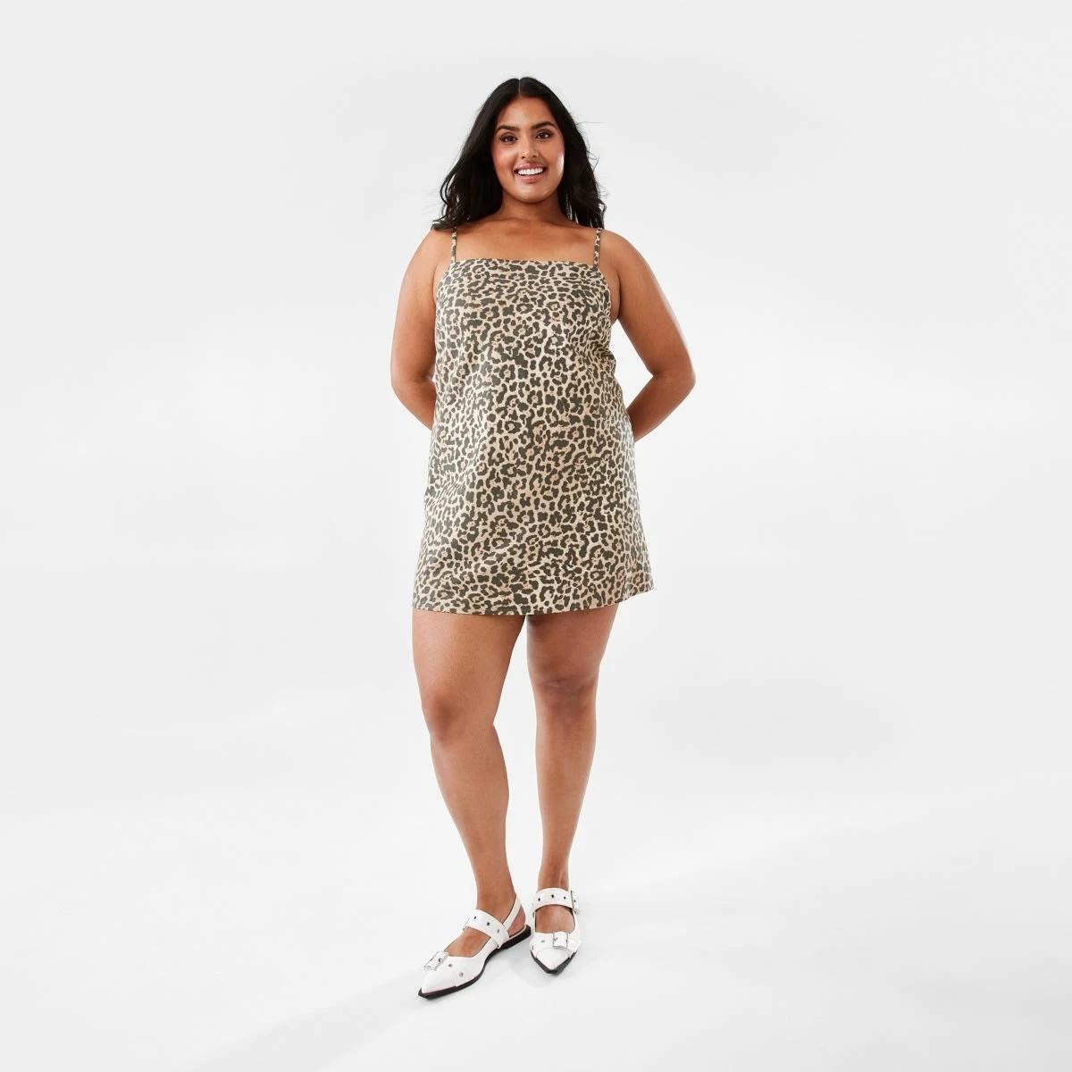 4 Sleeveless Linen Blend Mini Dress Leopard, 4 of 10