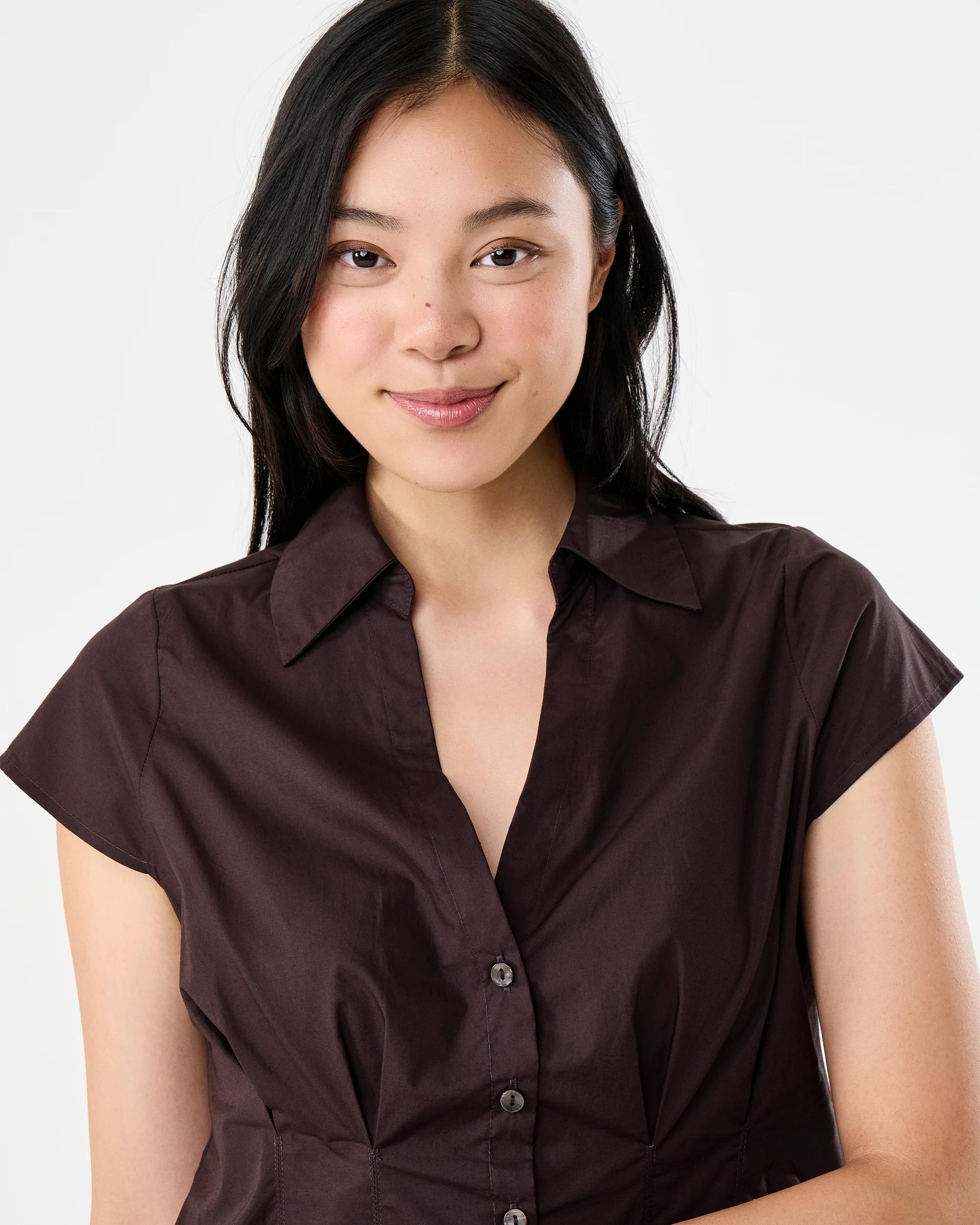 5 Short Sleeve Pleat Detail Shirt Choc Plum, 5 of 7