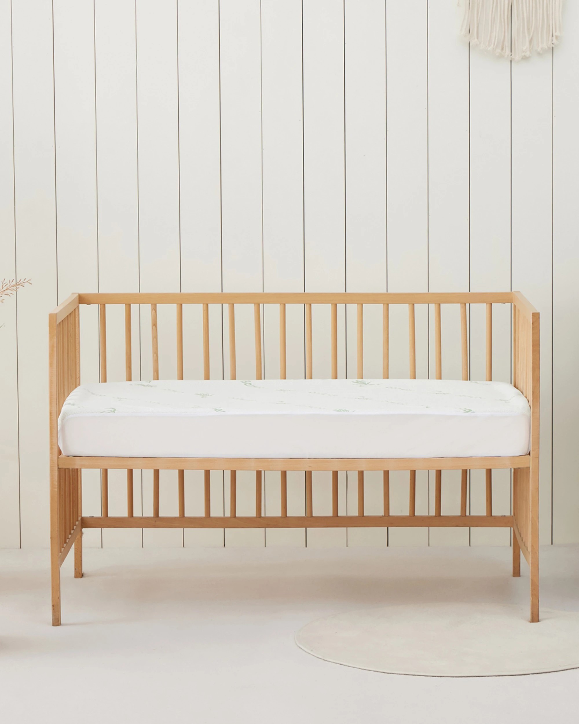 8 Dreamaker Baby 260gsm Co Sleeper Waterproof Fitted Mattress Protector - White, 8 of 8