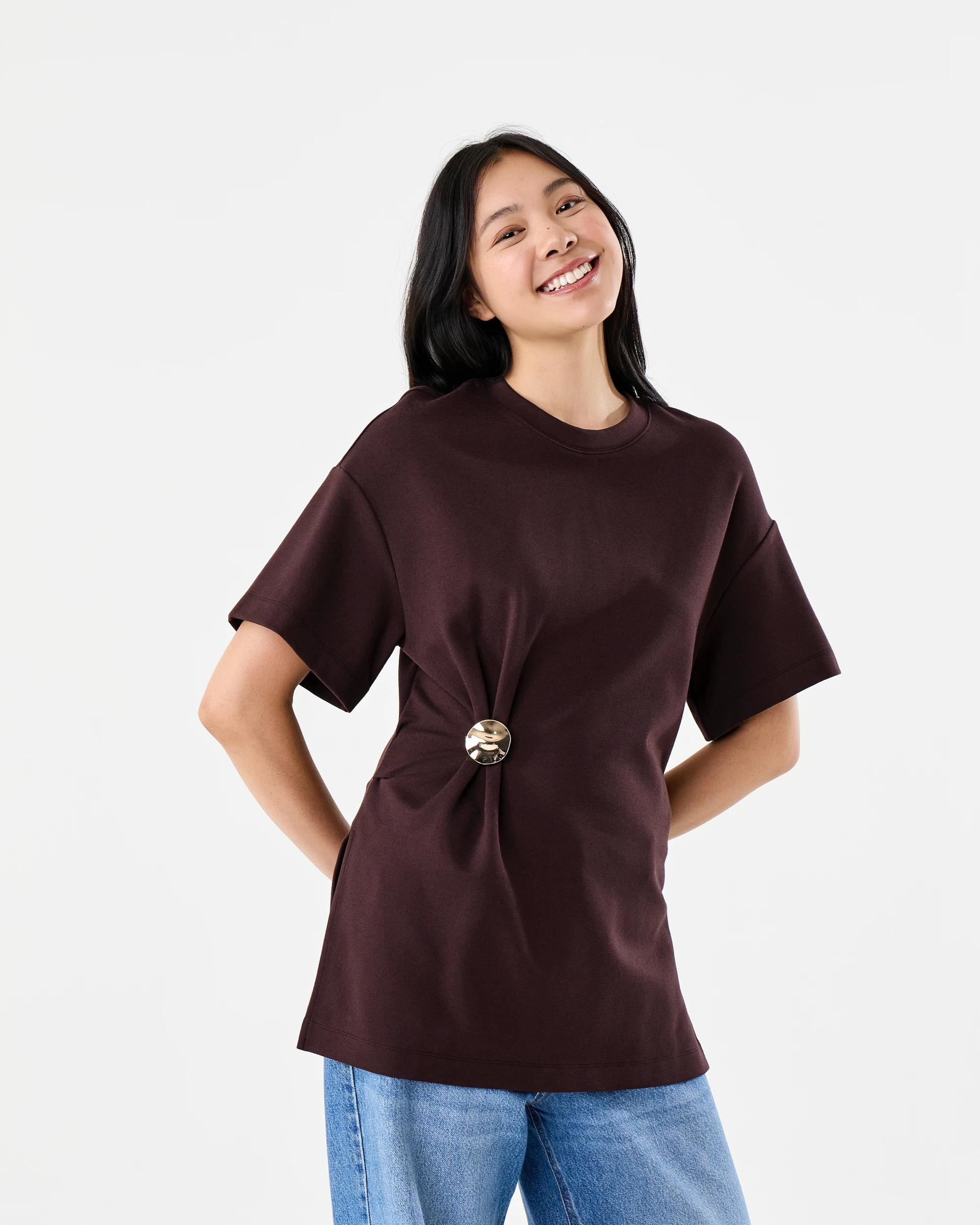 2 Short Sleeve Structured Detail Top Melt Brown, 2 of 6