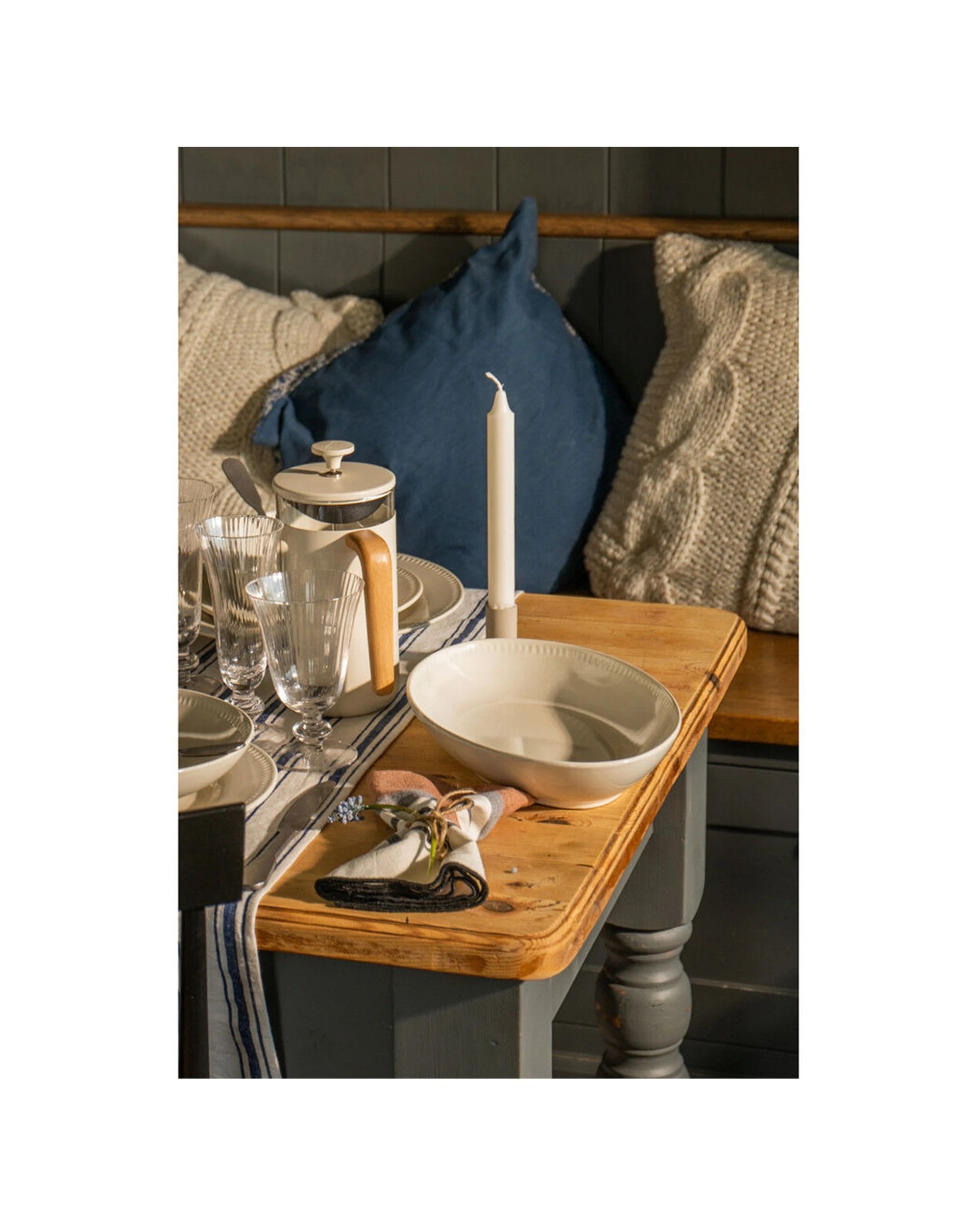 6 Mikasa Cranborne Stoneware Serving Bowl 30.5cm - White, 6 of 7