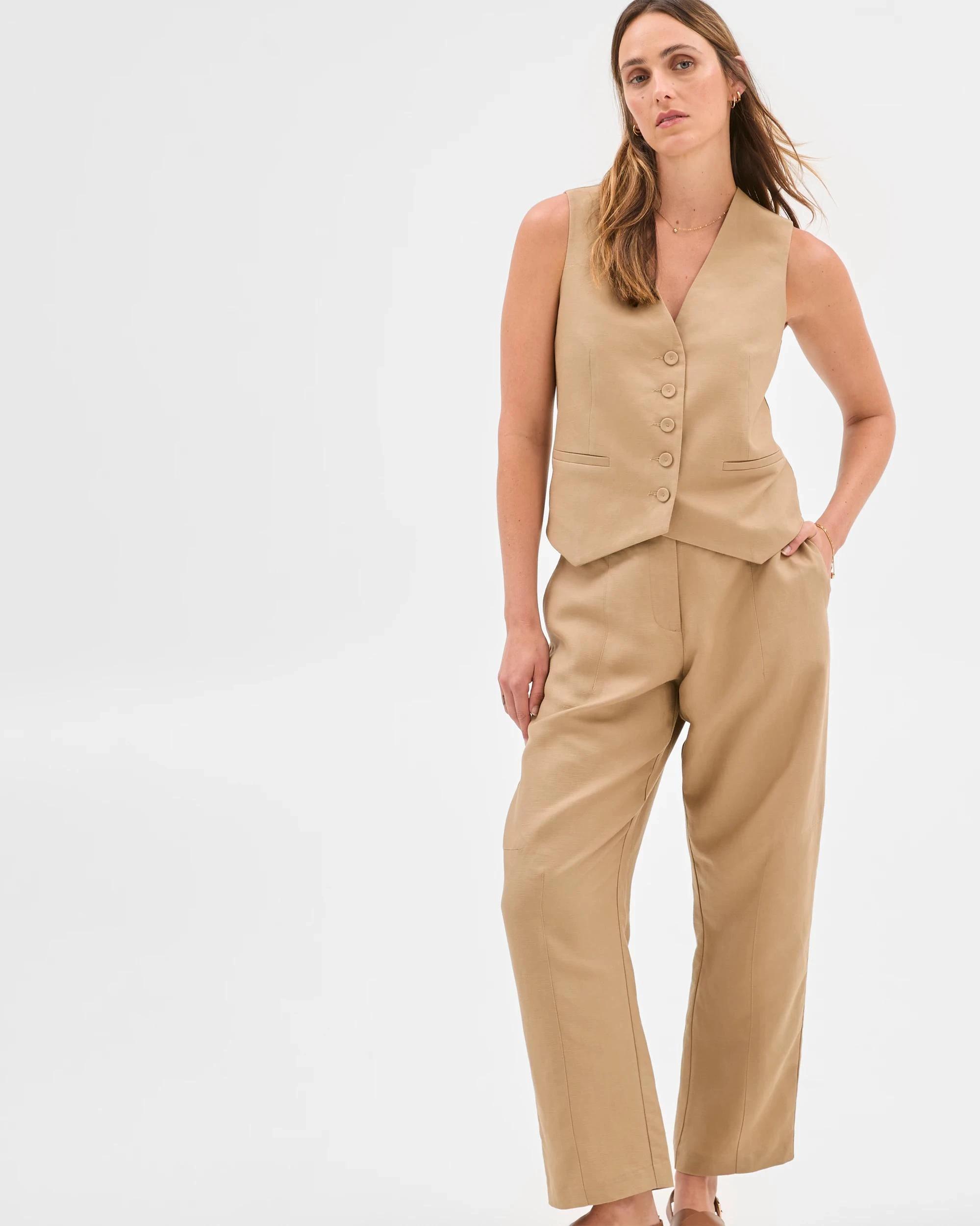 1 Preview Linen Blend Short Vest FAWN, 1 of 6