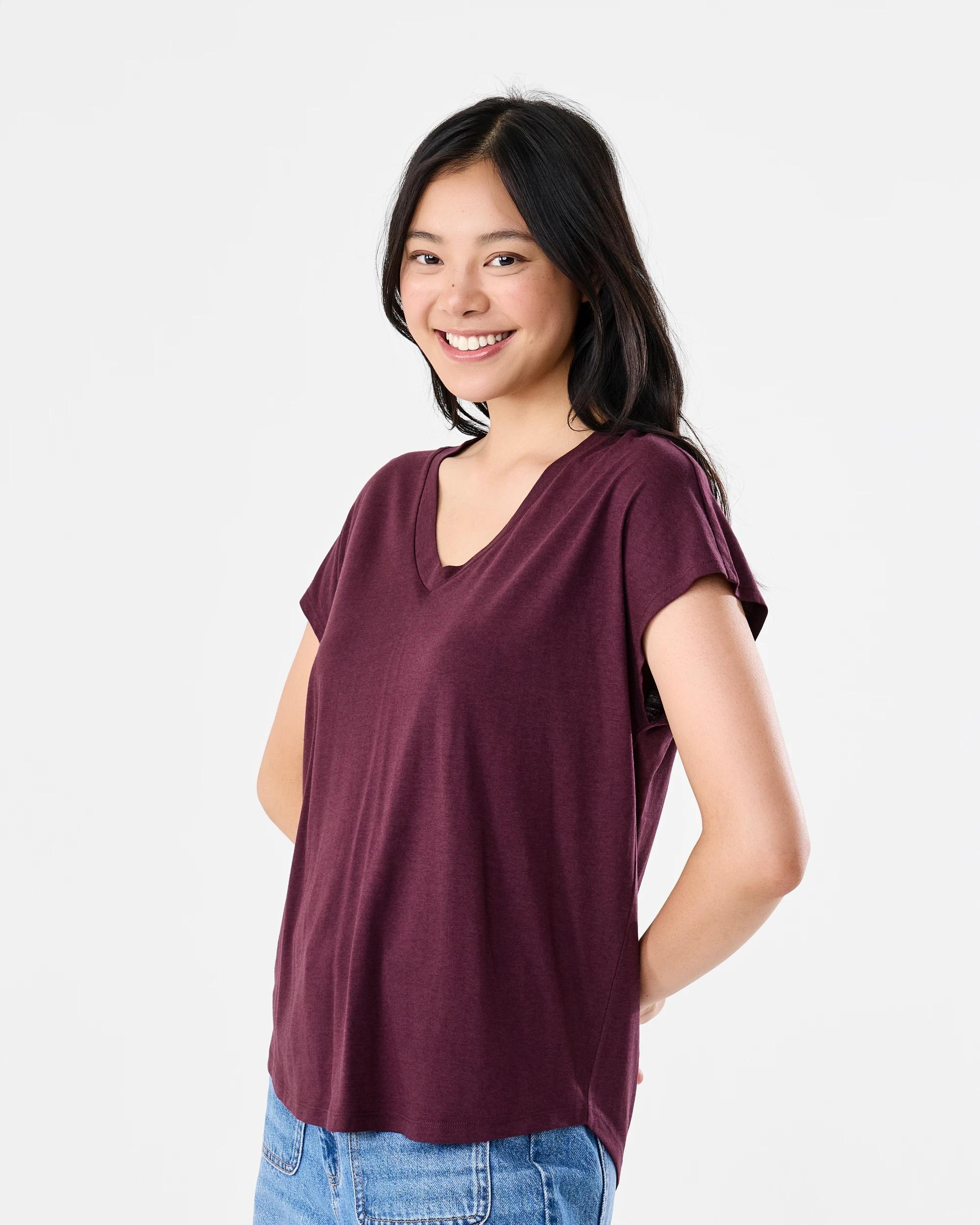 2 Short Extended Sleeve V-Neck T-shirt Red Royale, 2 of 6