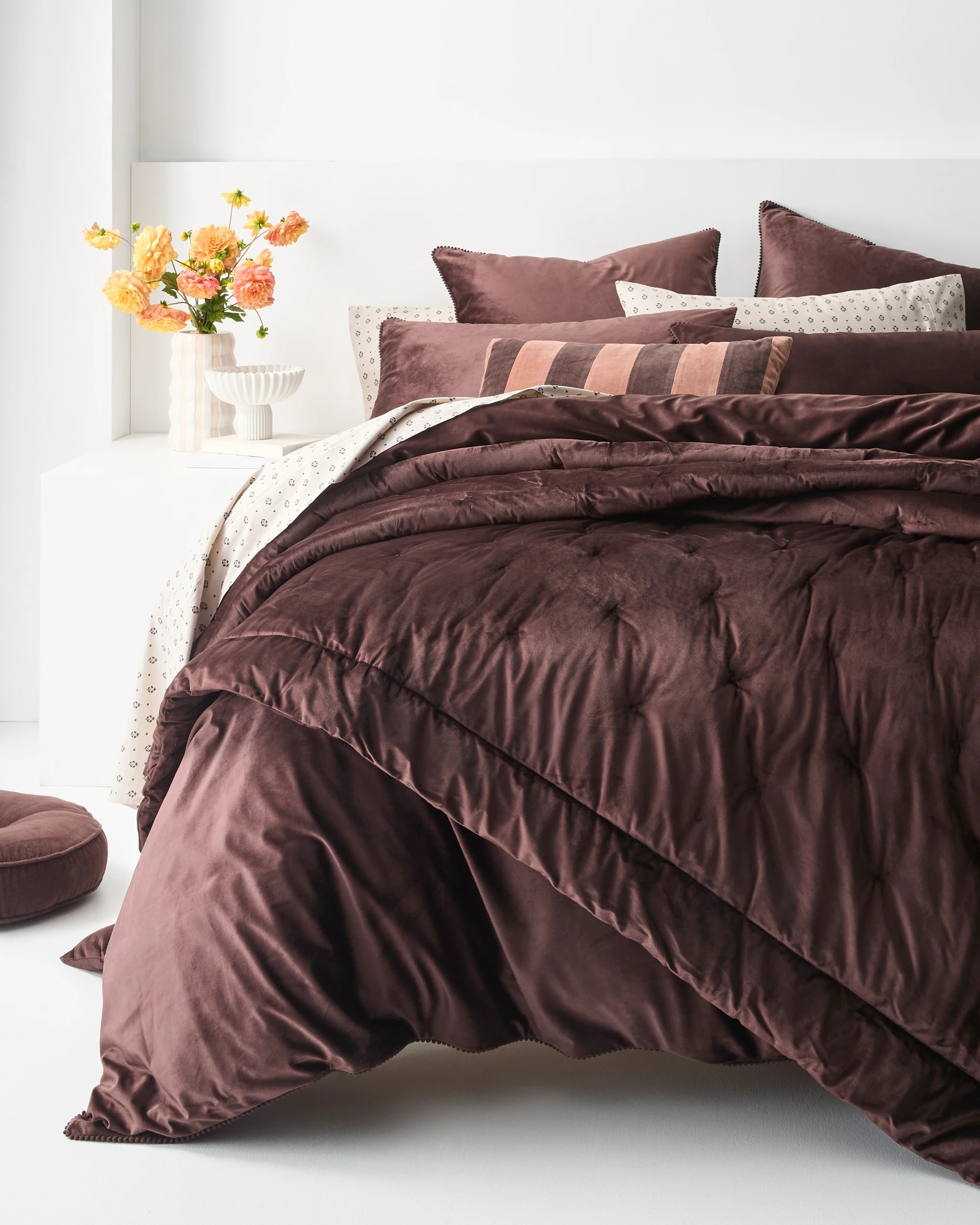 2 Target Lacy Velvet Comforter - Queen Bed - Brown, 2 of 3