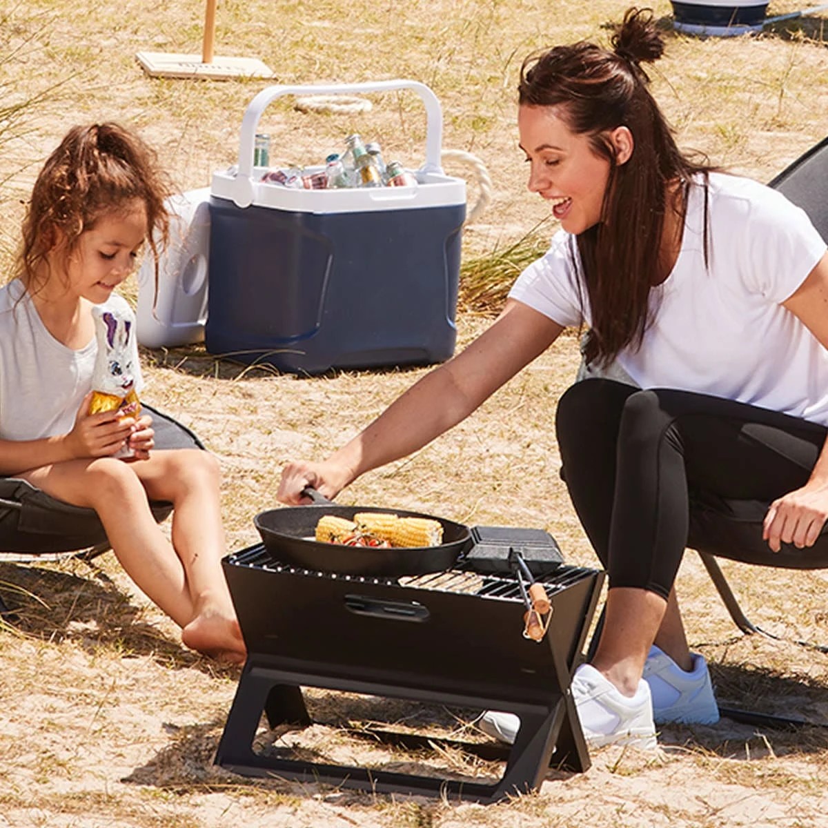 10 Portable BBQ Charcoal Grill, 10 of 10