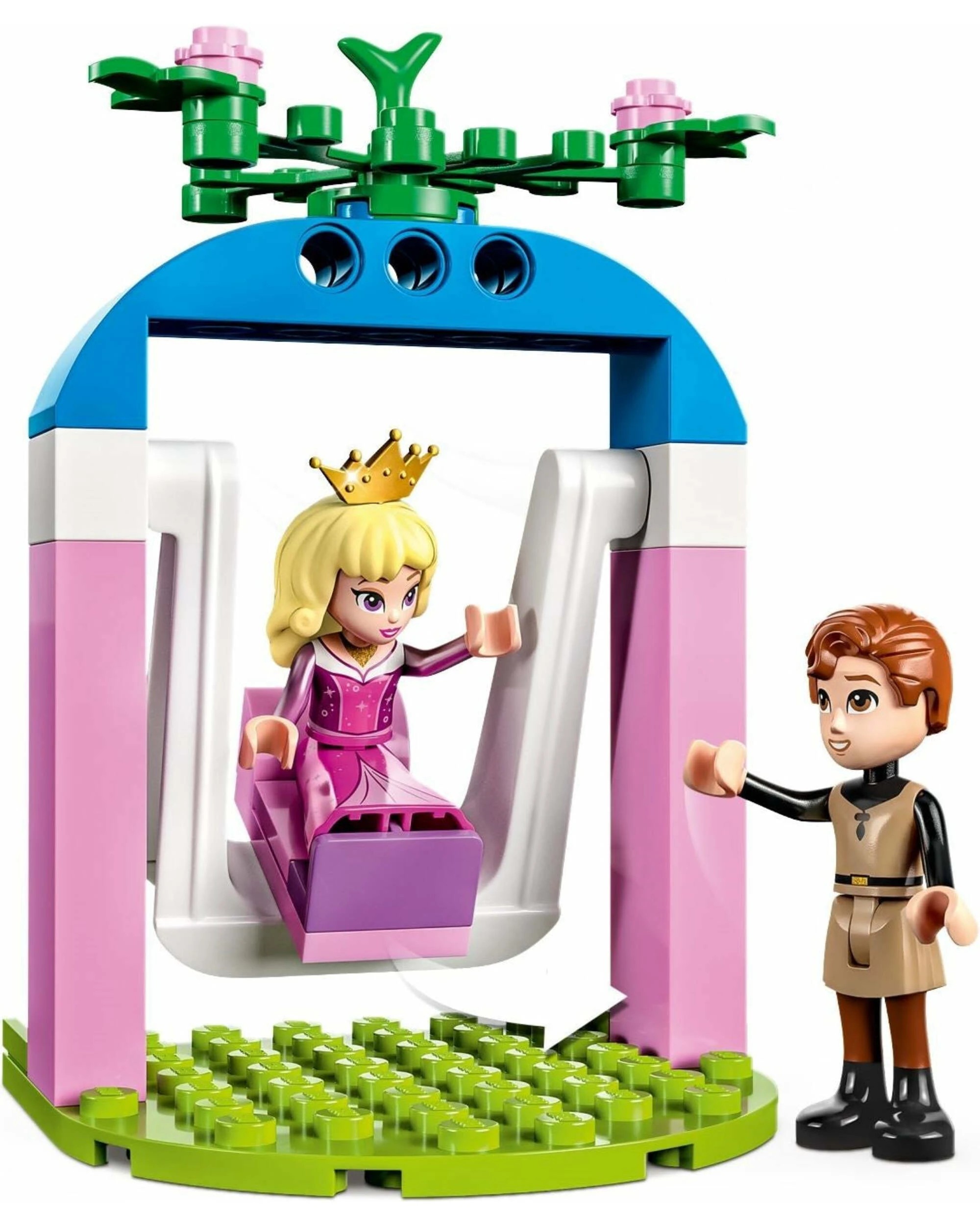 3 LEGO Disney Series 43211 Aurora's Castle, 3 of 5