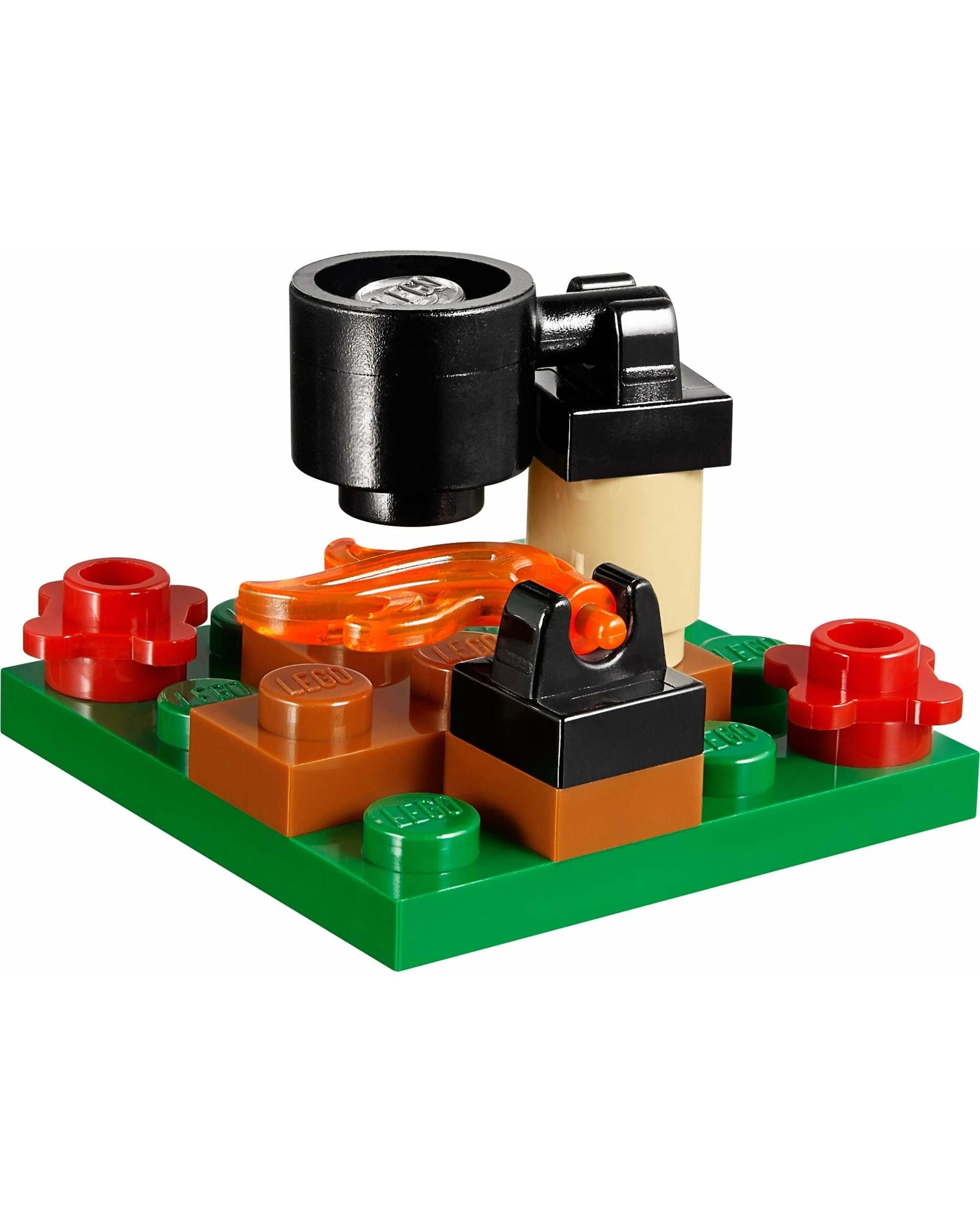 4 LEGO 41031 Andrea's Mountain Hut Camping Adventure, 4 of 5