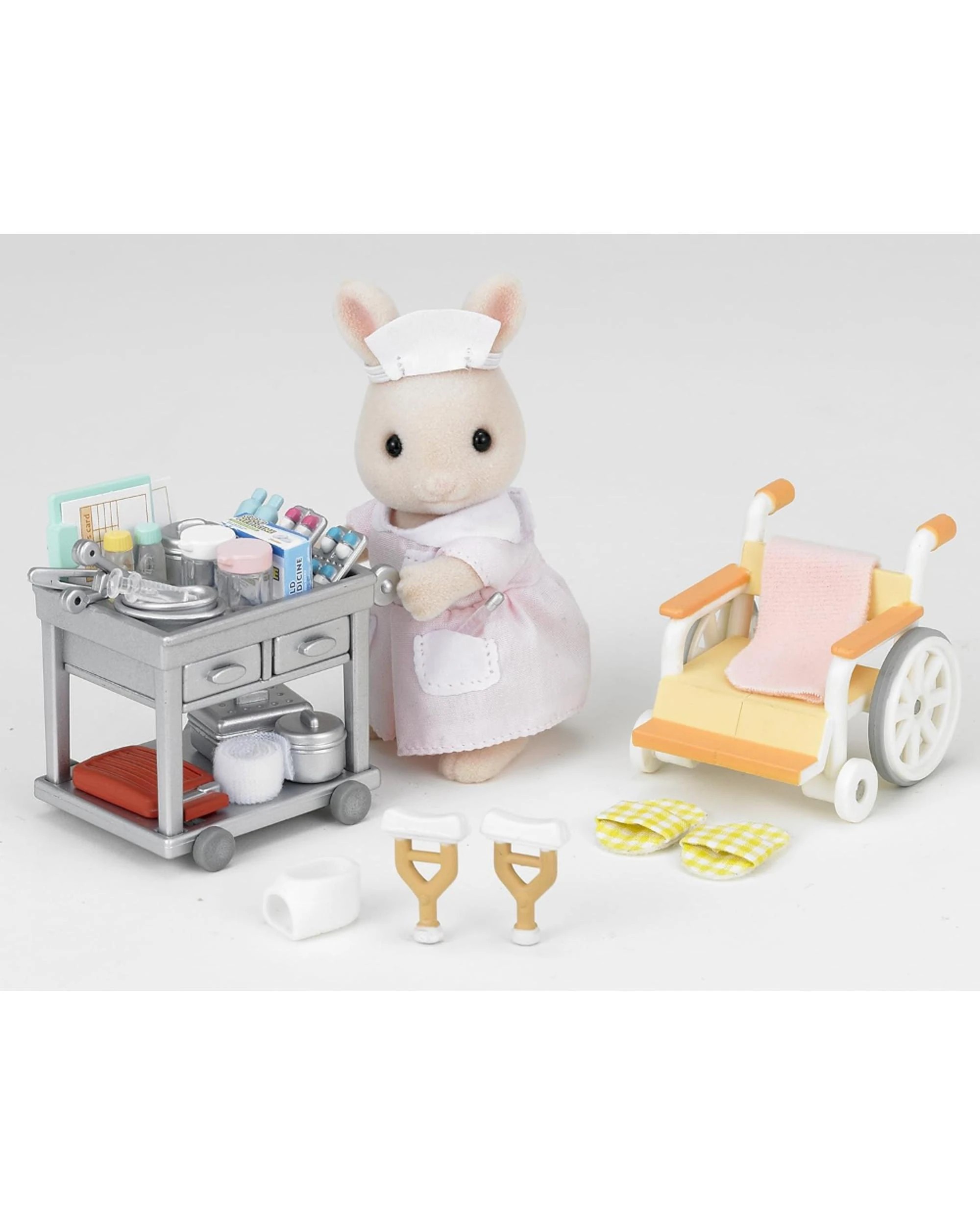 2 Sylvanian Families Country Nurse Set, 2 of 4