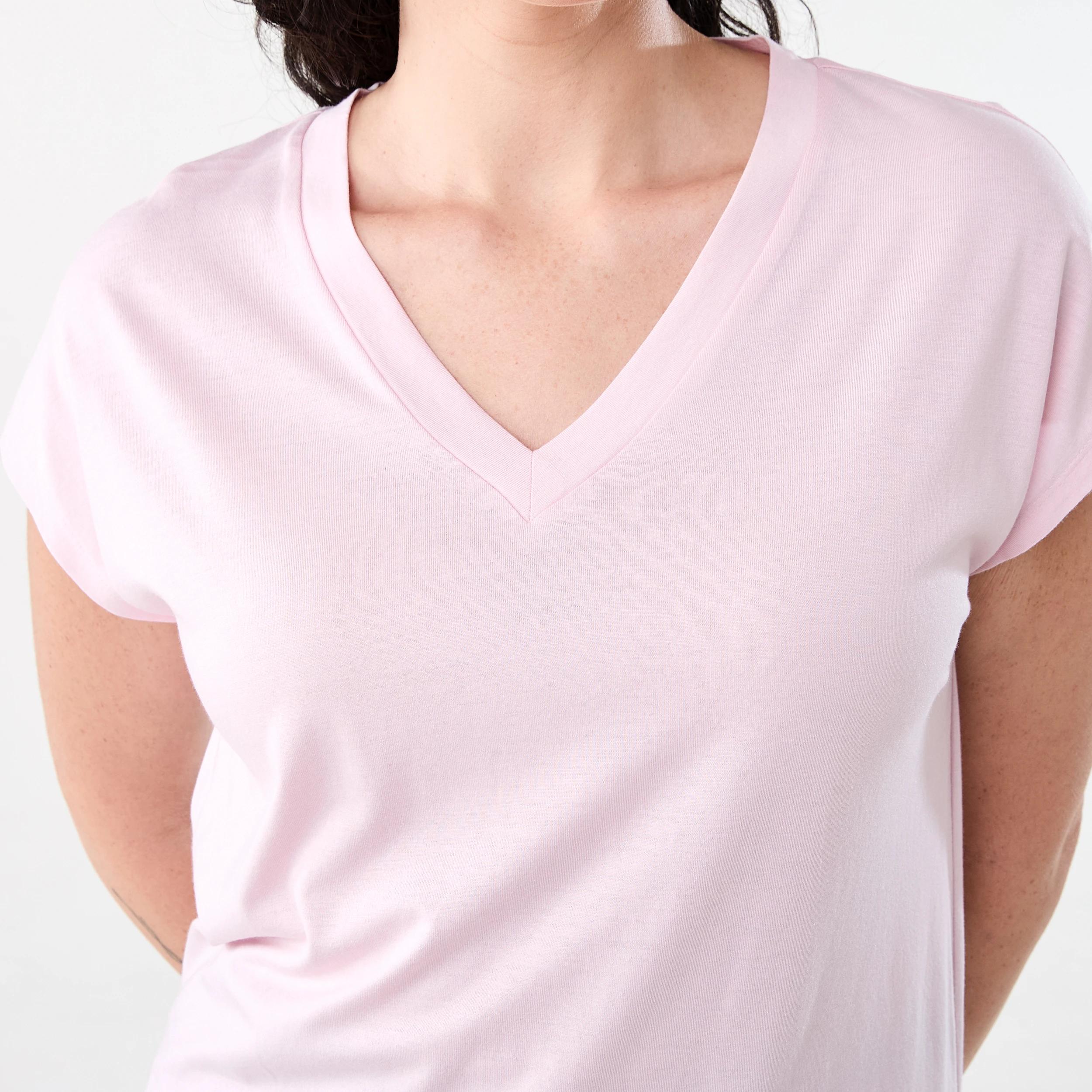 5 Short Extended Sleeve V-Neck T-shirt SOFT BLOSSOM, 5 of 5