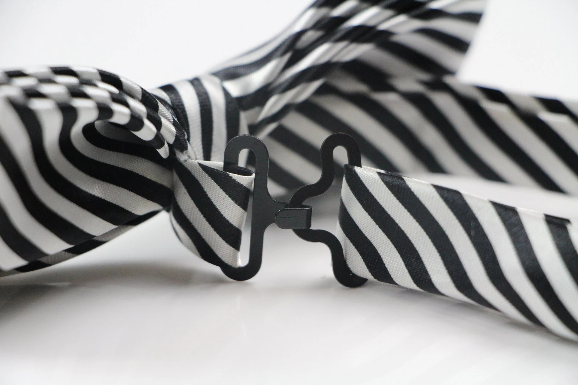 2 Zasel Mens Black & White Diagonal Striped Bow Tie - Multi, 2 of 4