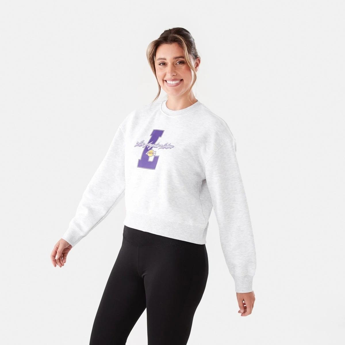 2 Official NBA Adult Lounge Crew Neck Pullover Lkrs 7c3y, 2 of 5