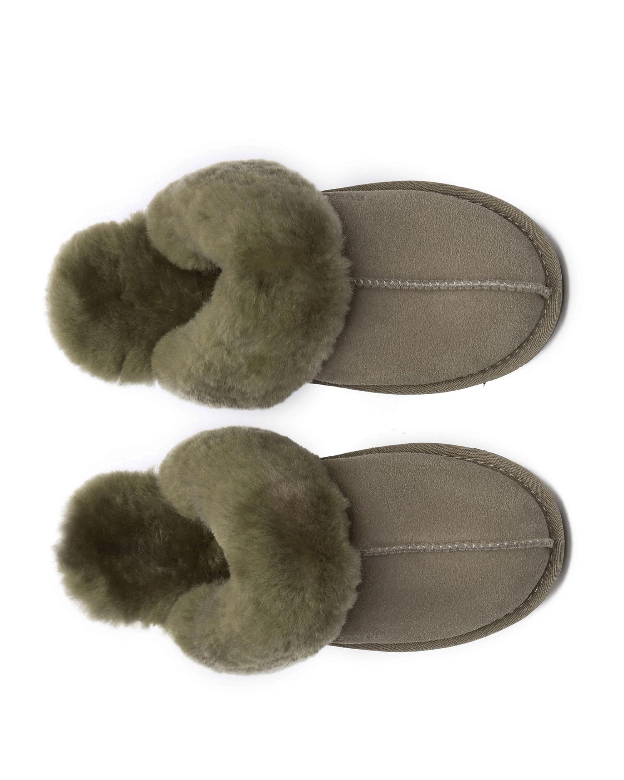 5 Everau Unisex Muffin Slipper Suede CARIBOU, 5 of 5