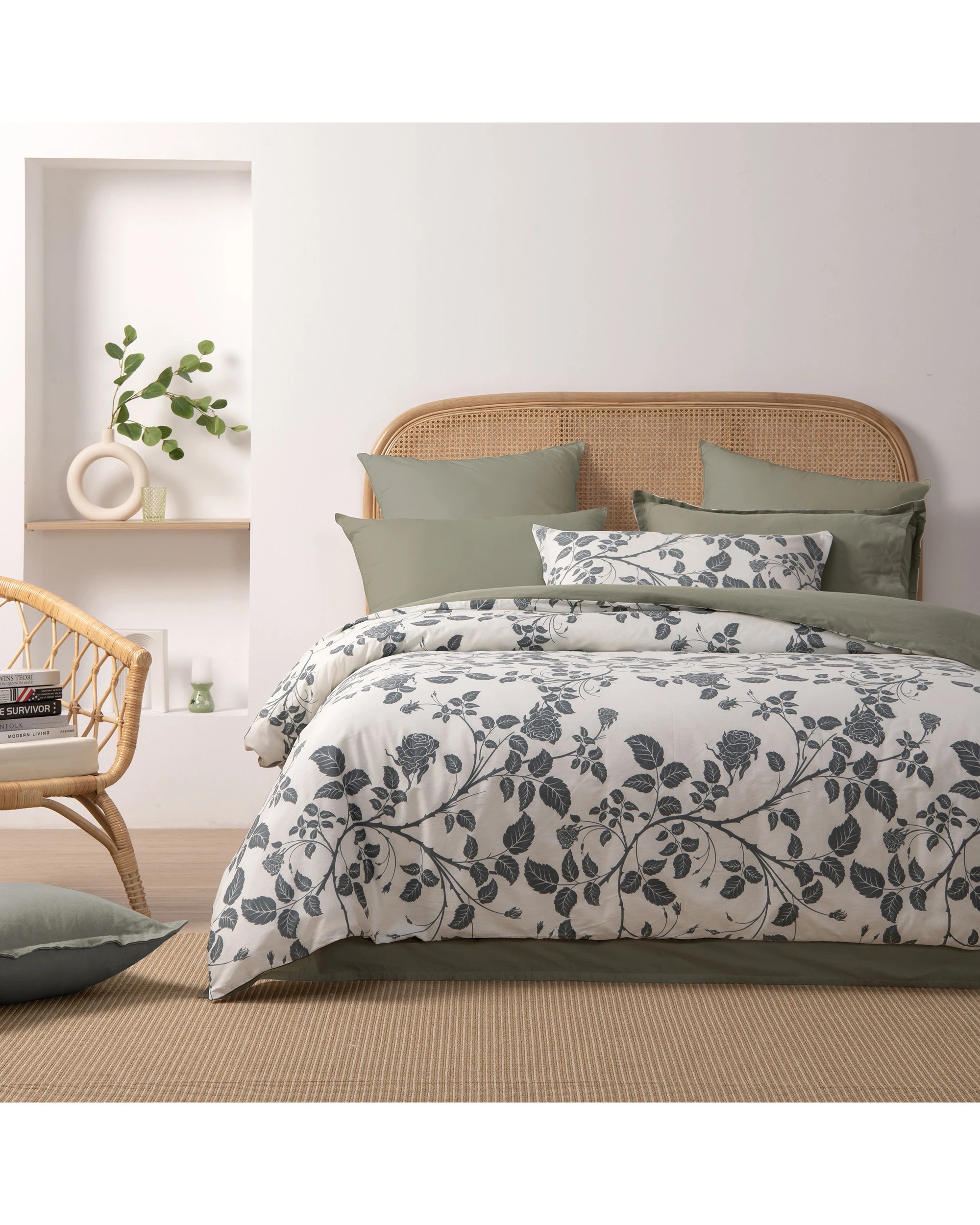 1 Dreamaker Felicity 100% Cotton Reversible Quilt Cover Set - King Single Bed - Sage, 1 of 8