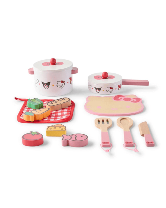 13 Piece Hello Kitty and Friends Wooden Kitchen Set