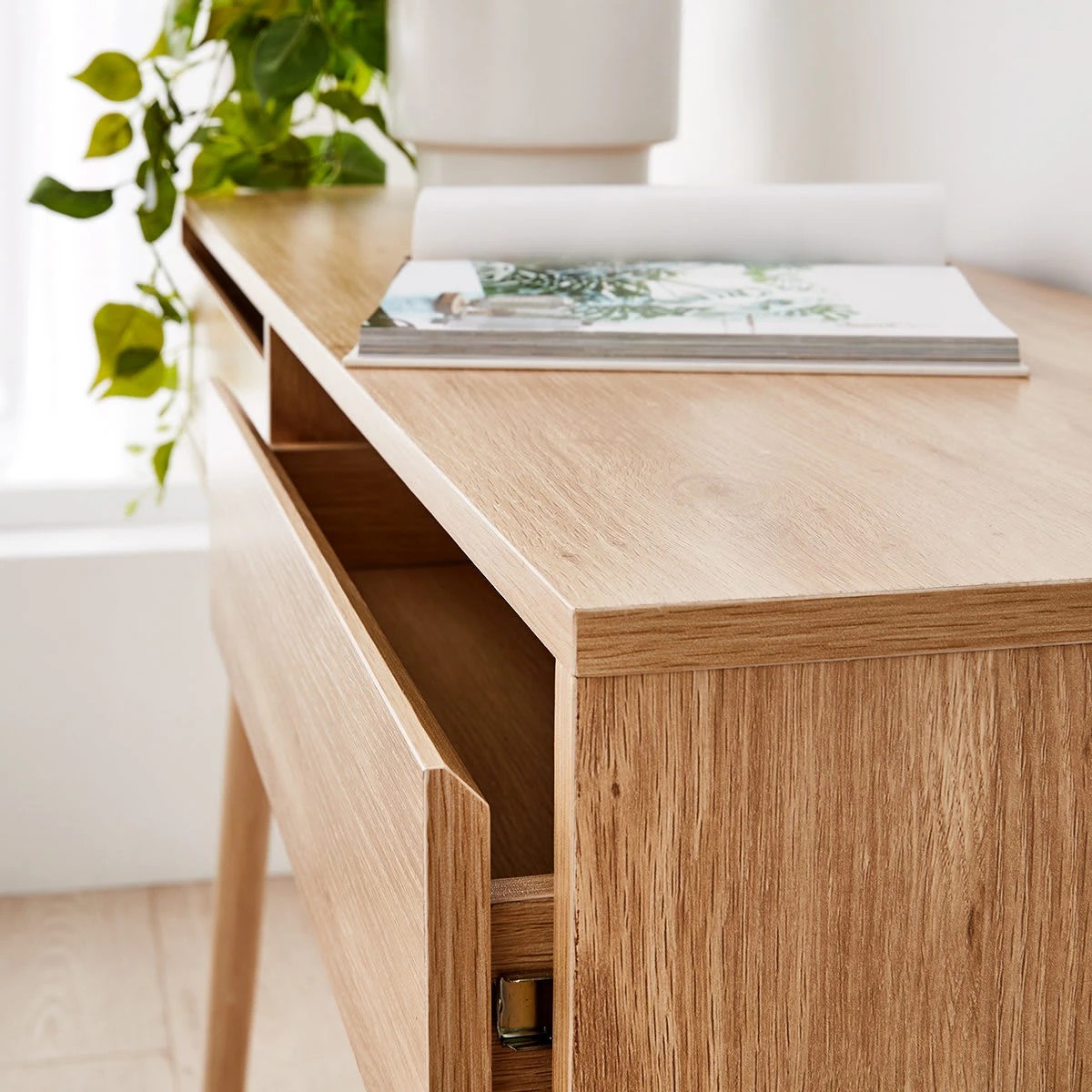 6 Thorne Hall Table, 6 of 11