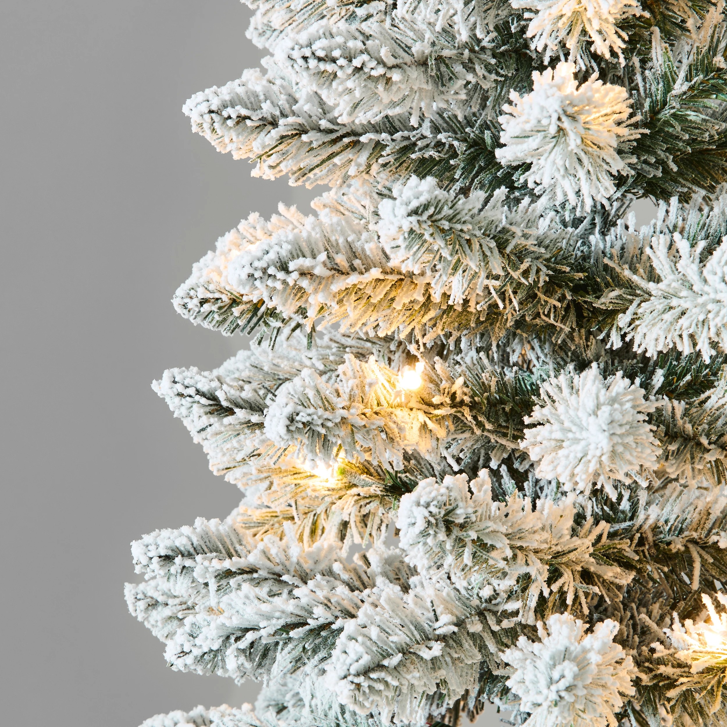 4 1.82m (6ft) Flocked Slim Prelit Christmas Tree, 4 of 7
