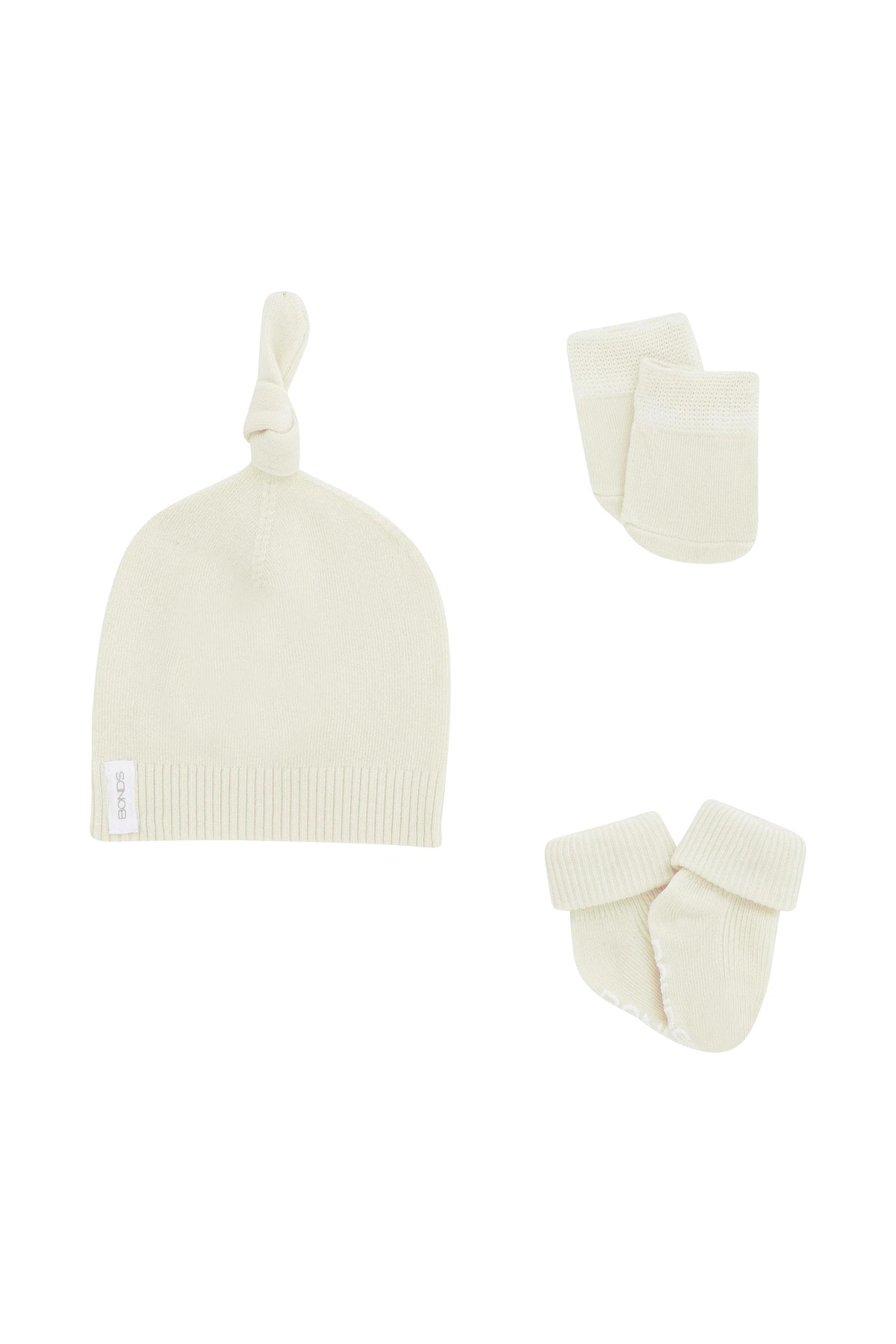 1 Bonds Baby Beanie, Mitten and Socks Set MARSCAPONE, 1 of 2