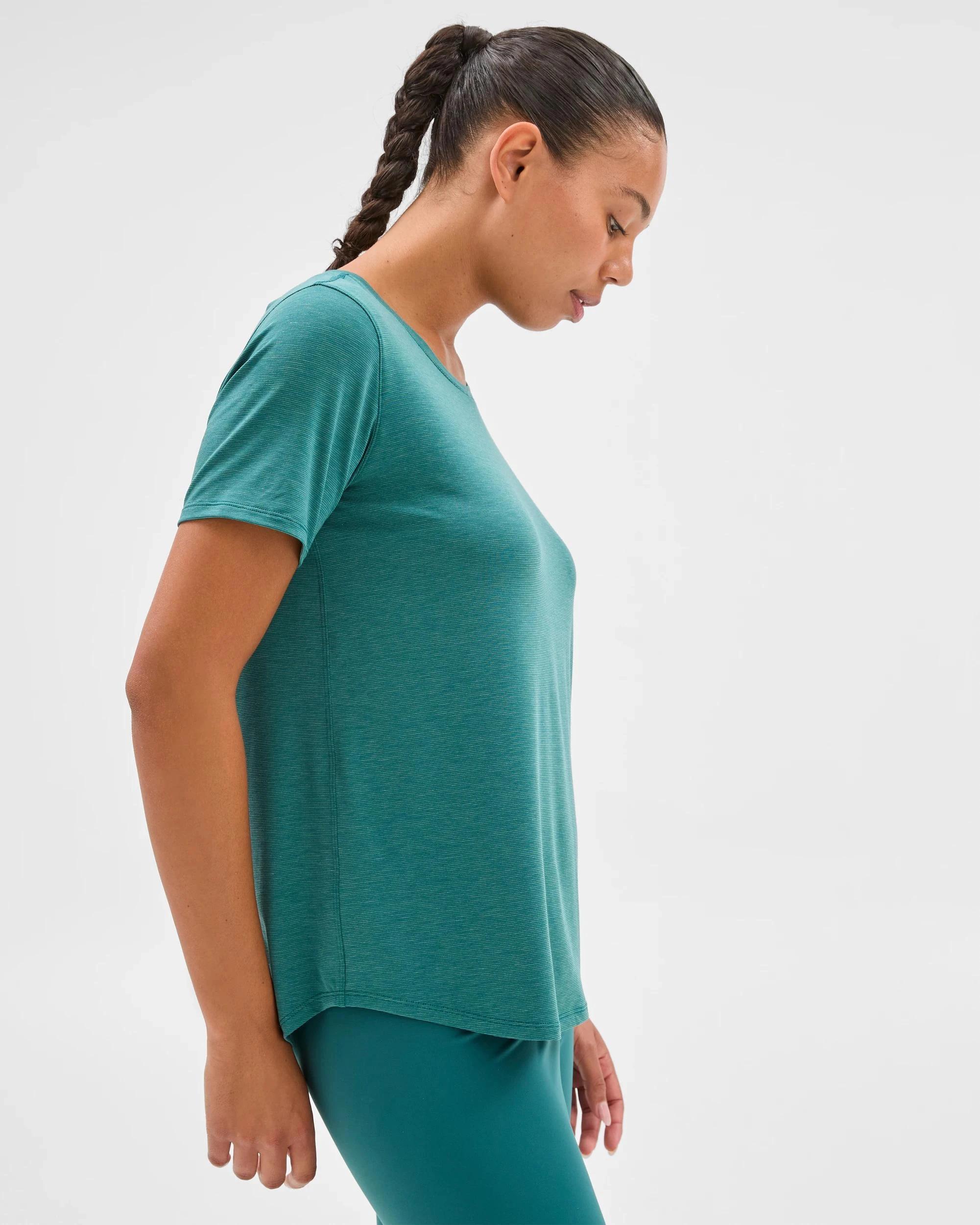 4 Target Active Twist Back Running T-Shirt RAINFOREST, 4 of 6