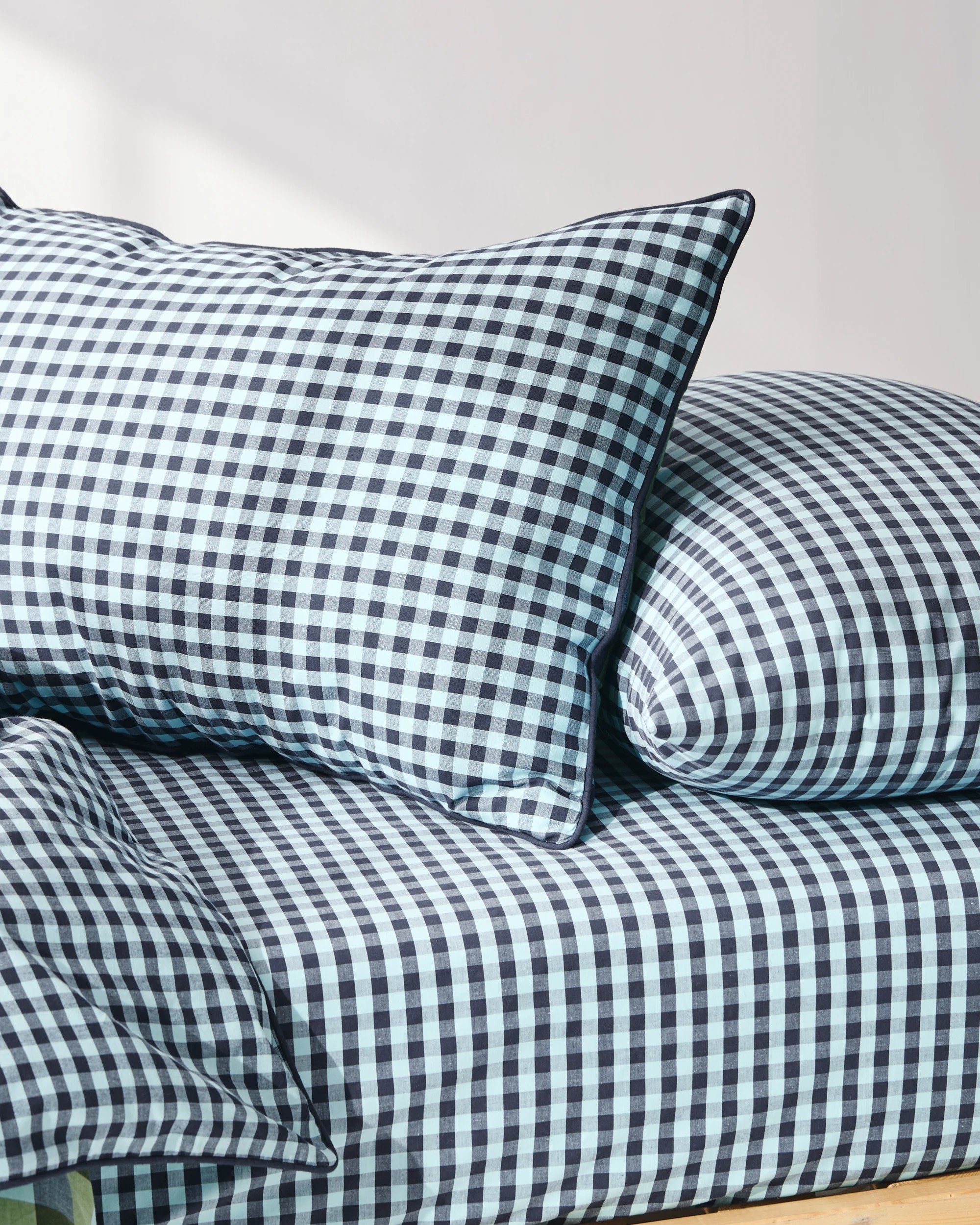 8 Target Grayson Gingham Cotton Ruffle Quilt Cover Set - Double Bed - Blue, 8 of 10