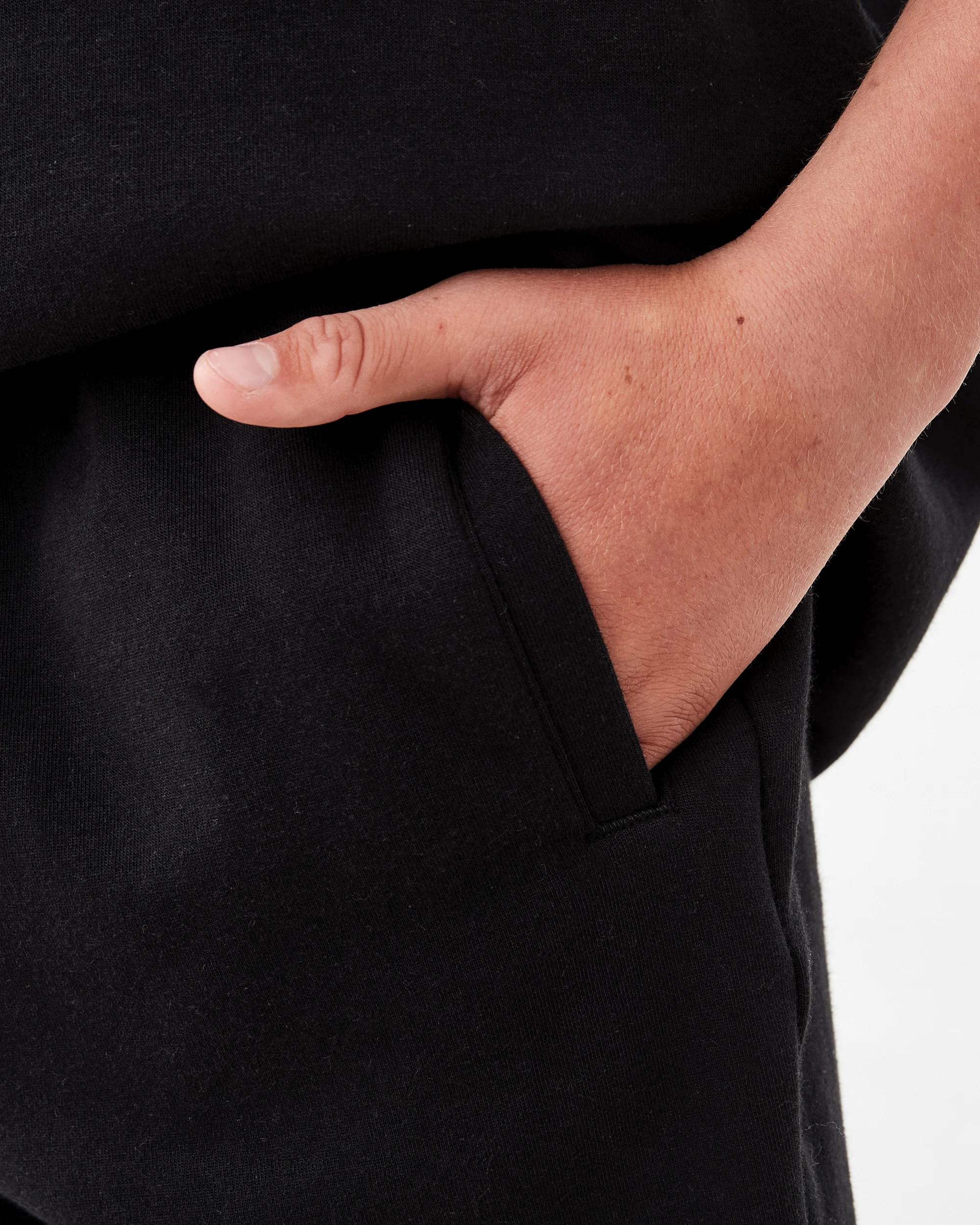 4 Interlock Shorts Black, 4 of 7