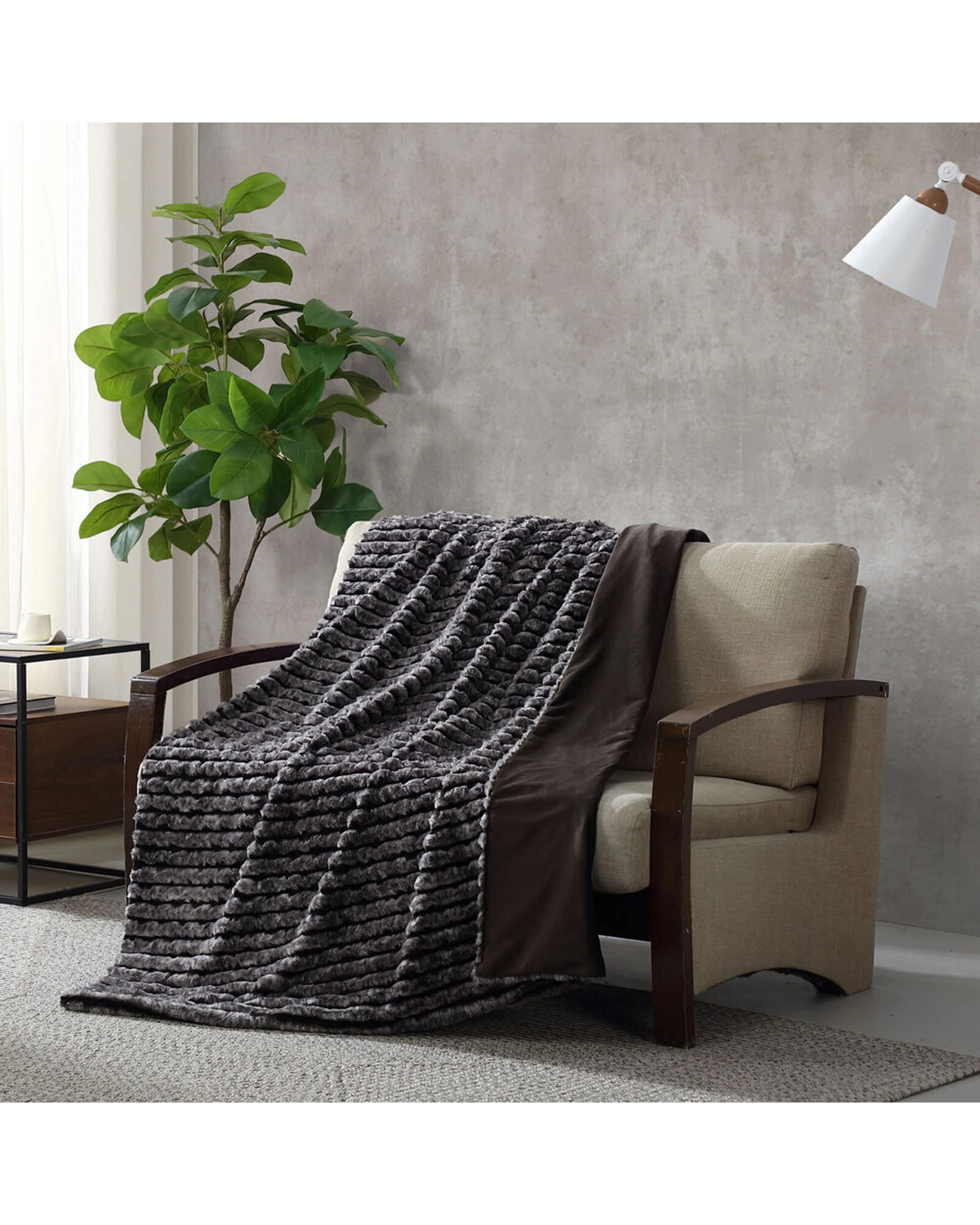 1 Ardor Boudoir Cole Faux Fur Polyester Blanket Throw 130x170cm Soft Warm Ash - Grey, 1 of 3