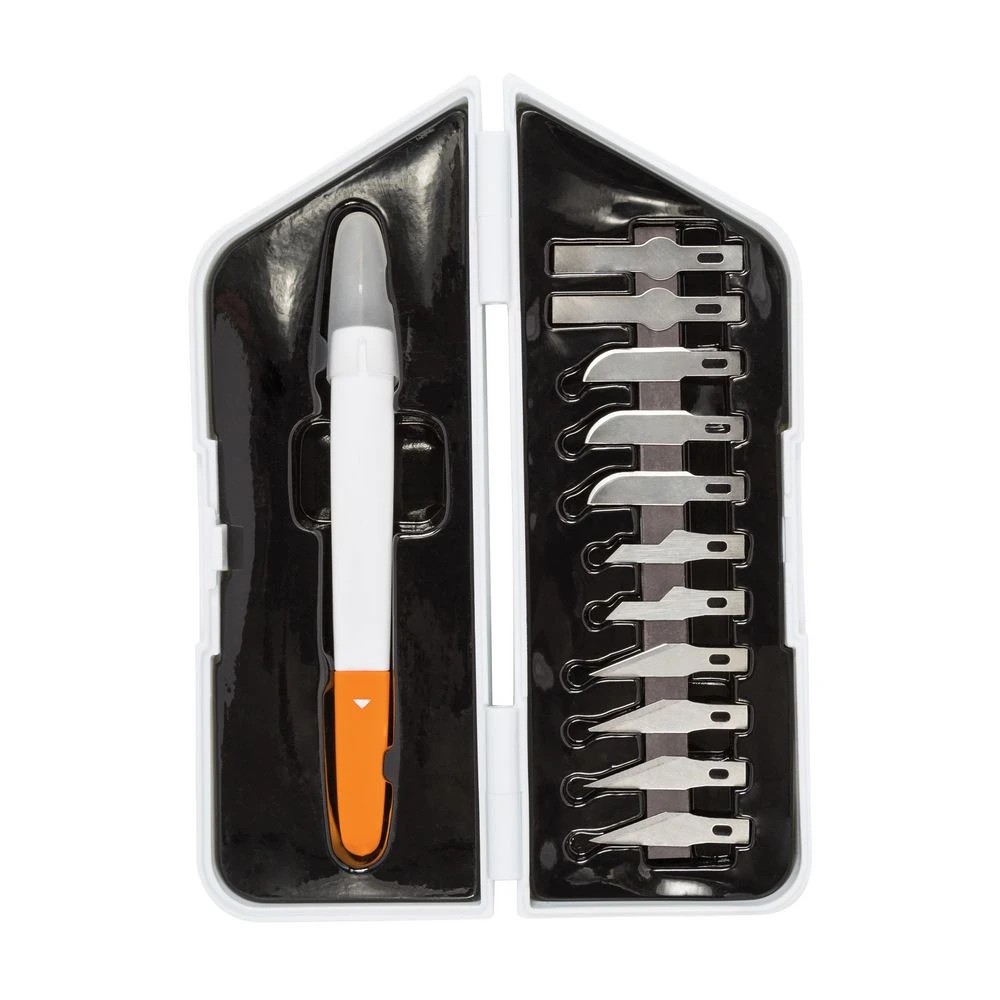 2 Fiskars Medium Duty Precision Cutting & Carving Set, 2 of 4