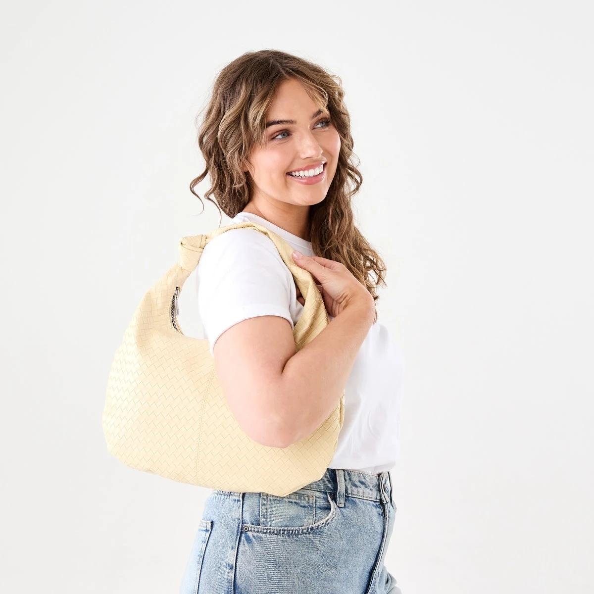 4 Weave Shoulder Bag LEMON CREAM, 4 of 4