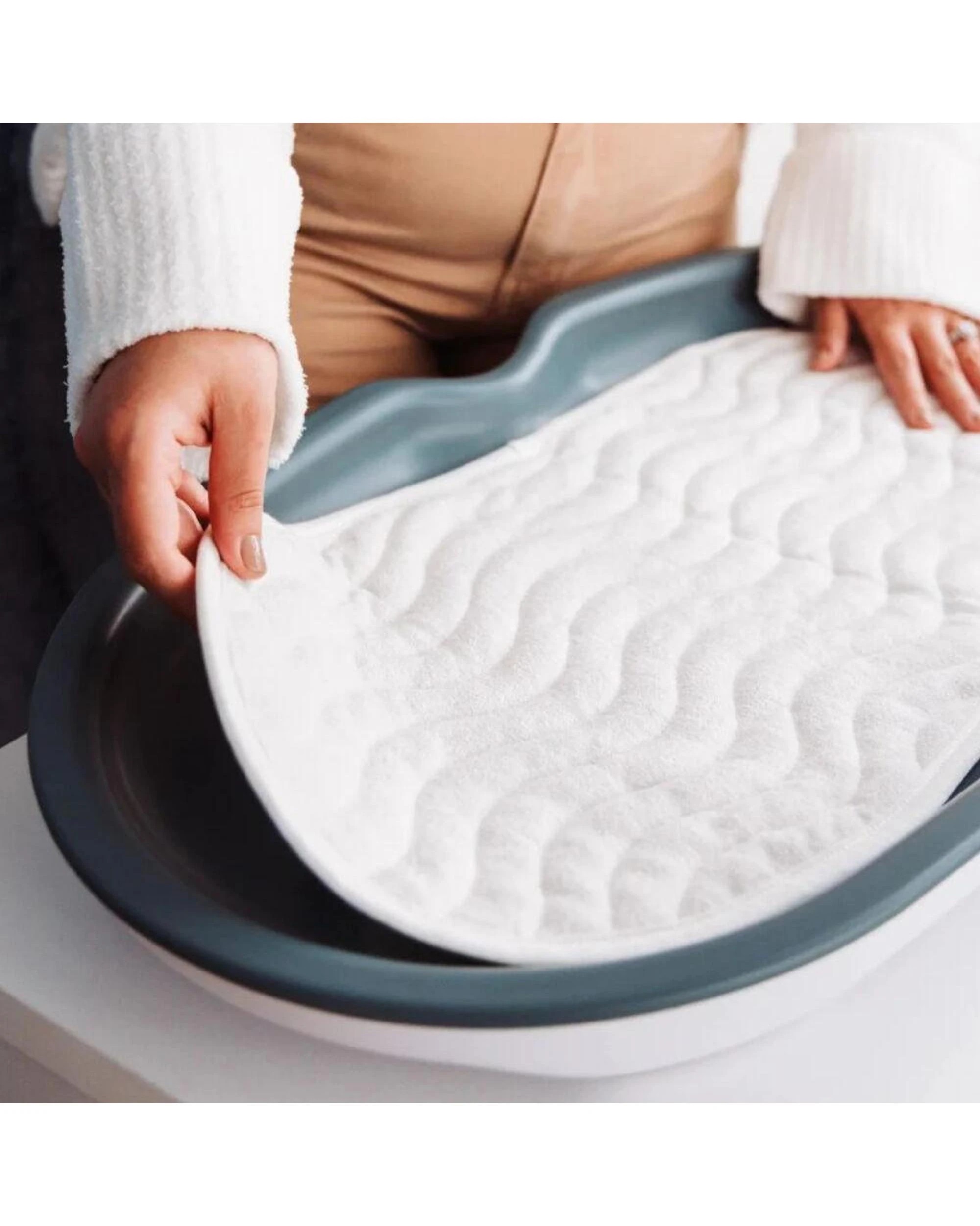 7 Ubbi Foam Changing Mat Open Water, 7 of 7
