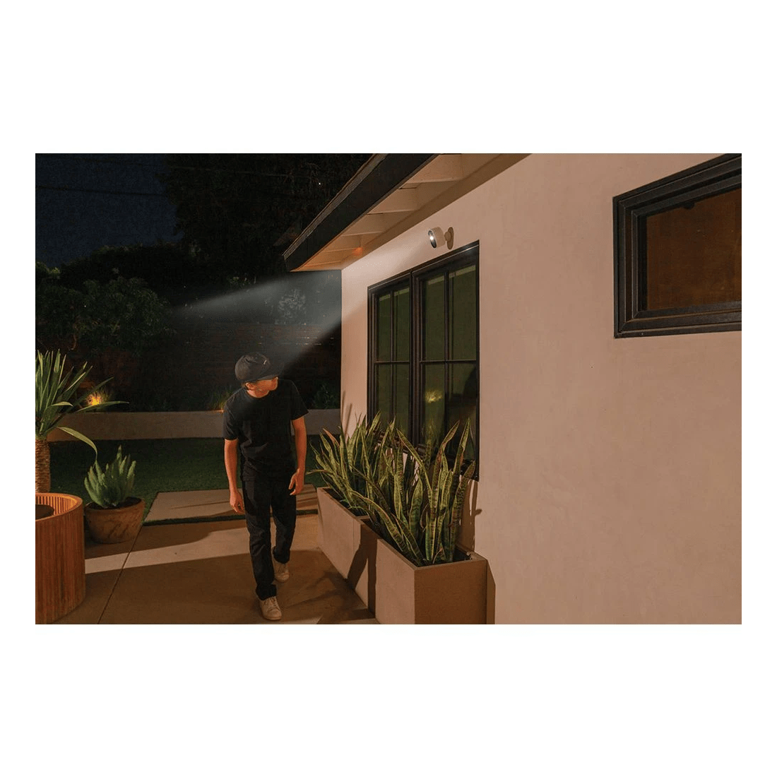 6 Arlo Essential Security Camera 3rd Gen, 6 of 6