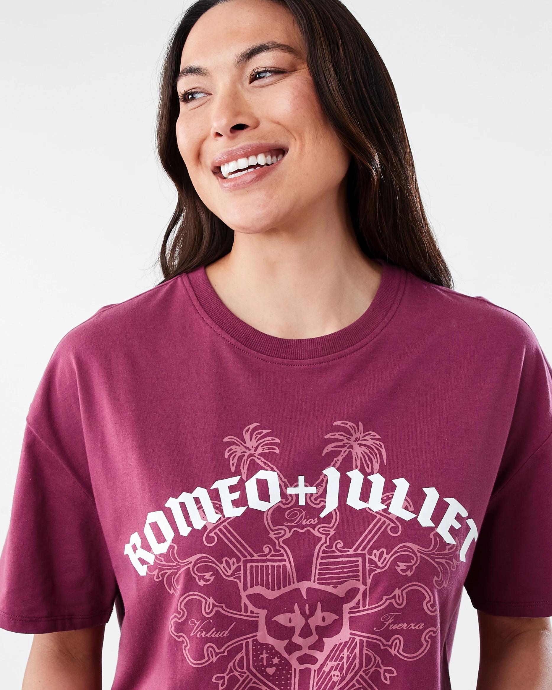 4 Short Sleeve Romeo & Juliet License T-shirt Romandjul, 4 of 6