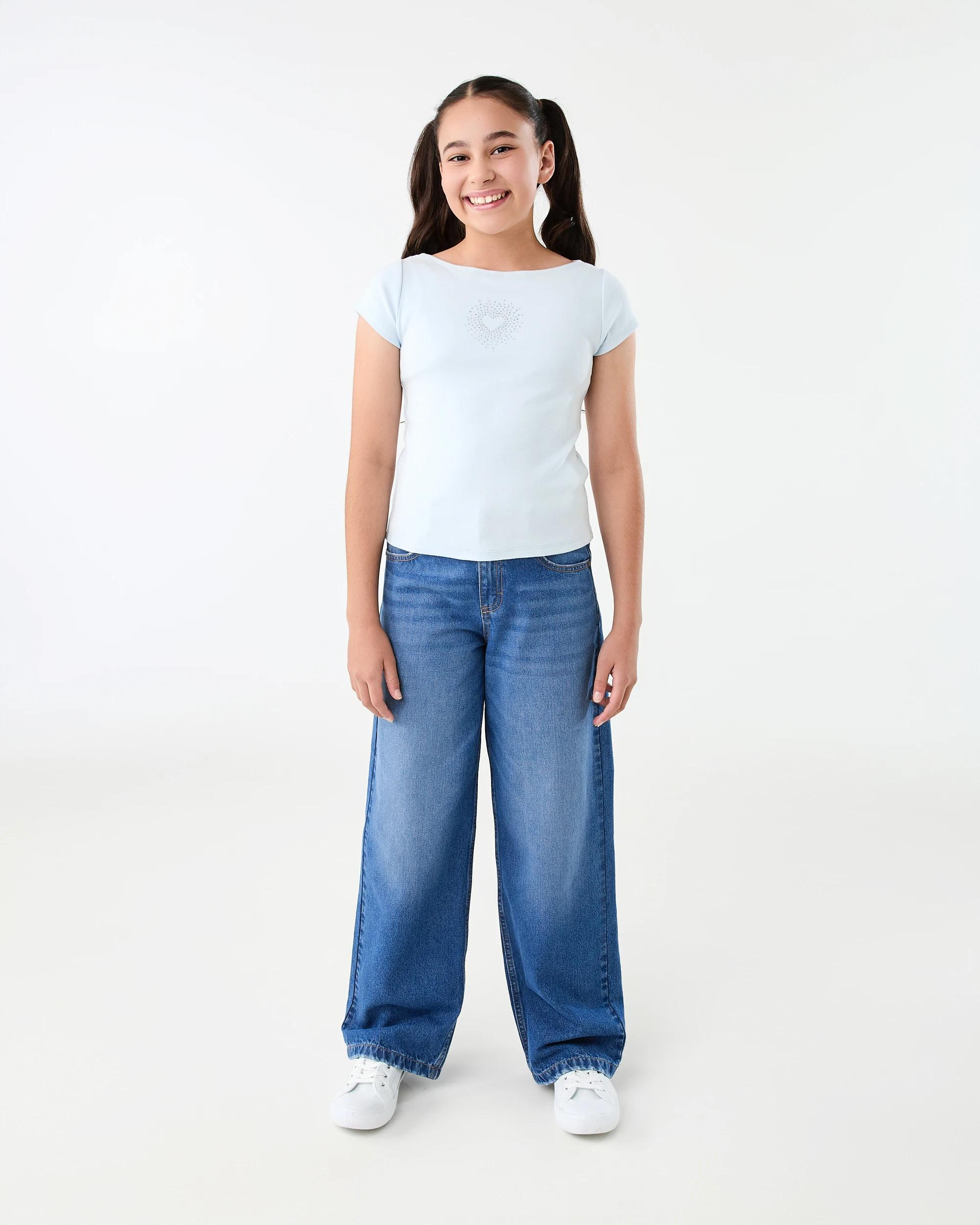 6 Short Sleeve Boat Neck T-shirt Blue Heart, 6 of 7