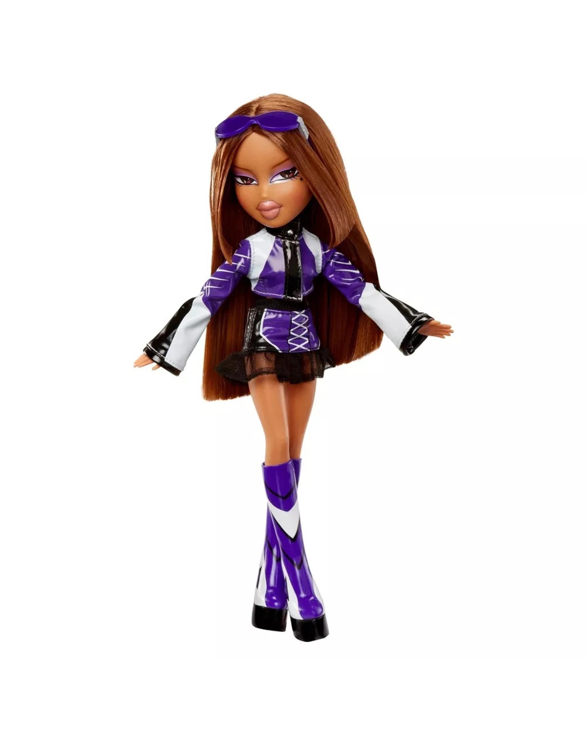 3 Bratz Scorchin' Yasmin Fashion Doll, 3 of 7