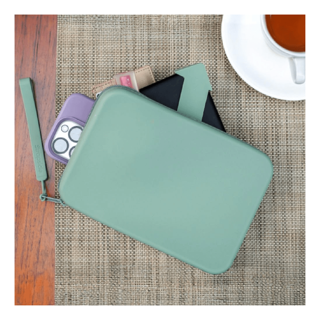 3 Strapsicle Clutch for Kindle Sage Green, 3 of 3