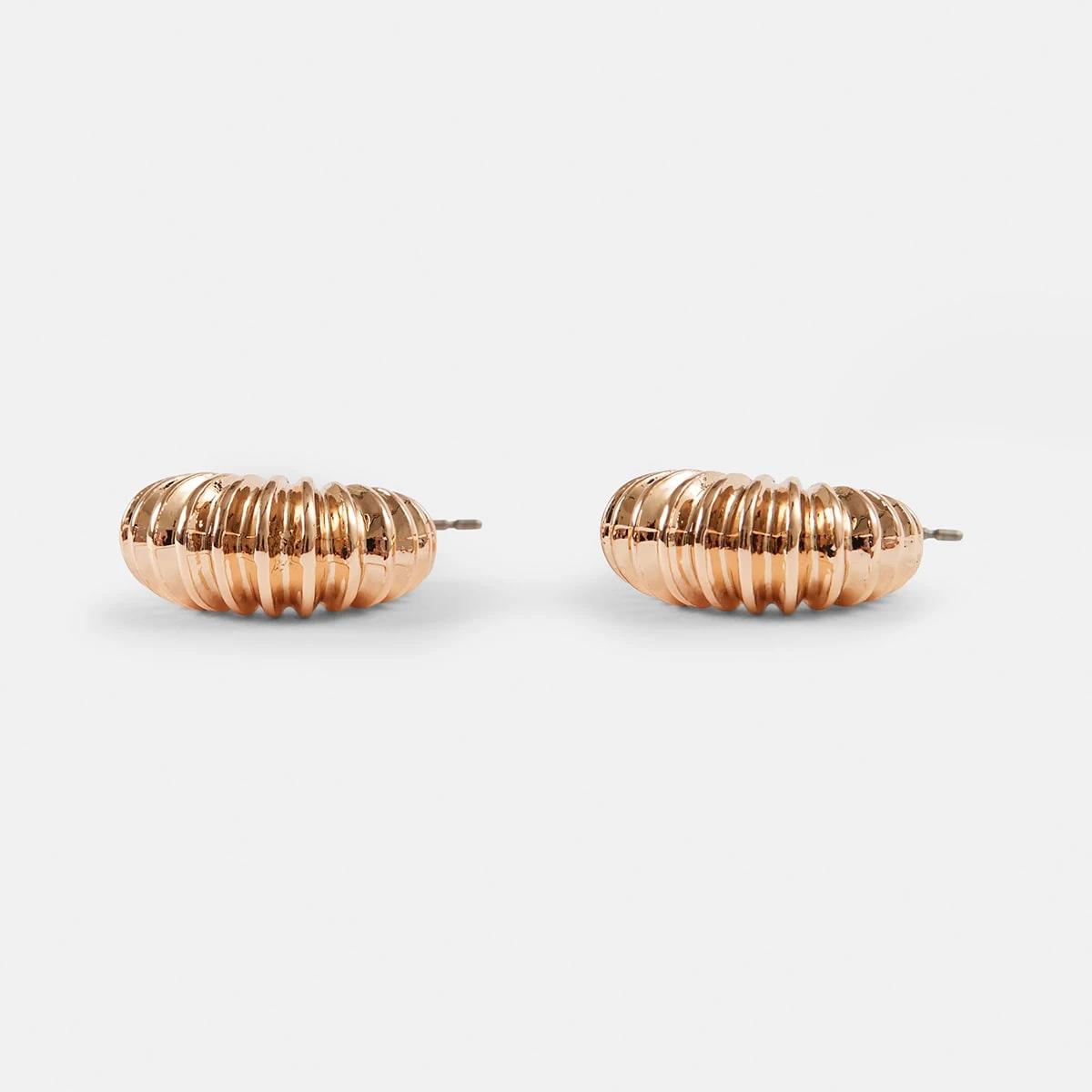 4 6 Pack Chunky Mini Hoop Earrings Gold, 4 of 9
