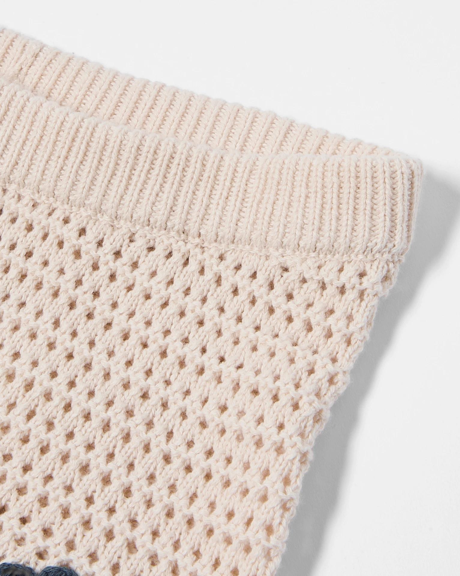 6 Sleeveless Crochet Set Chalk, 6 of 6