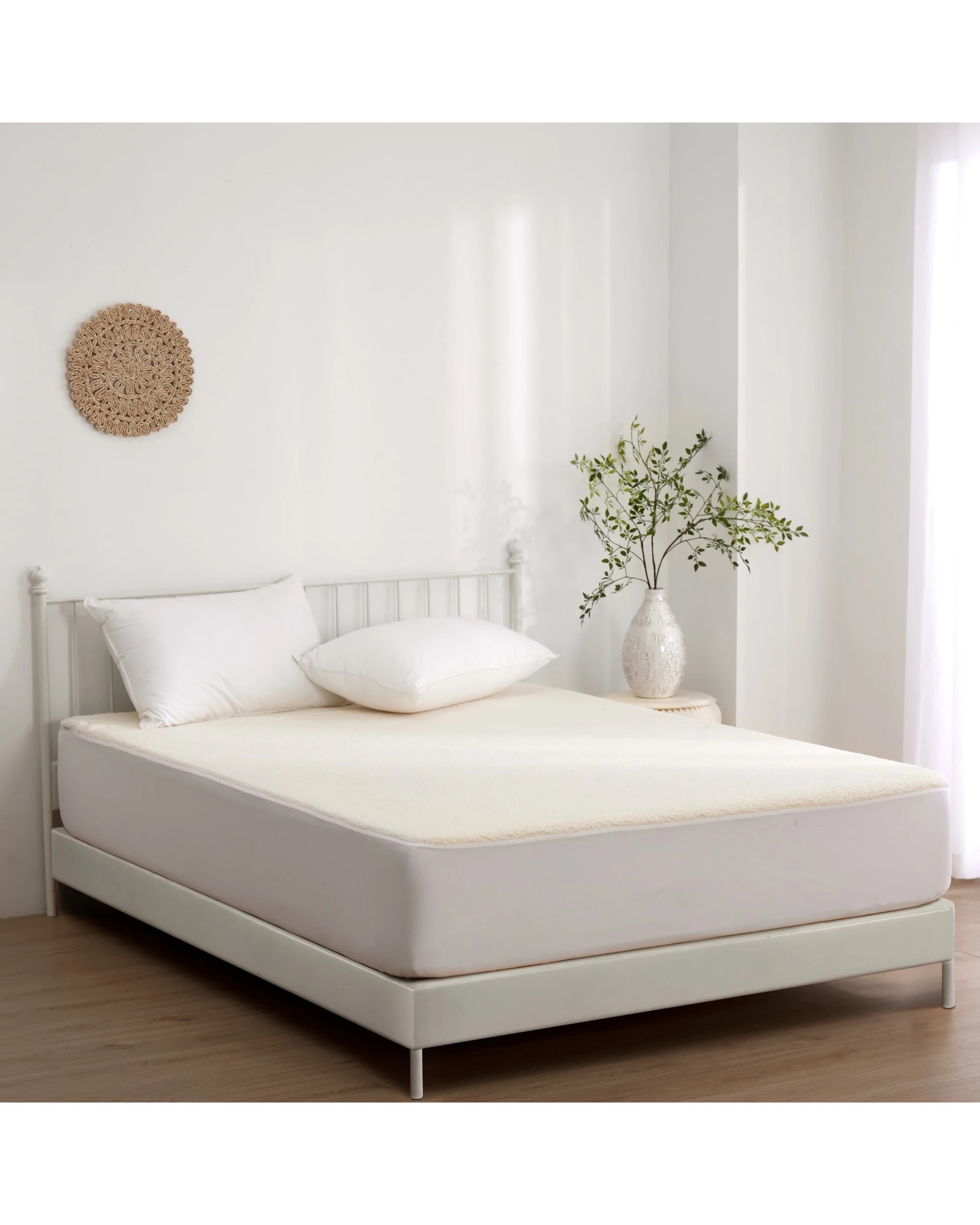 2 Sleepcare 300gsm Sherpa Fleece Fitted Mattress Underlay - Queen Bed - Beige, 2 of 5