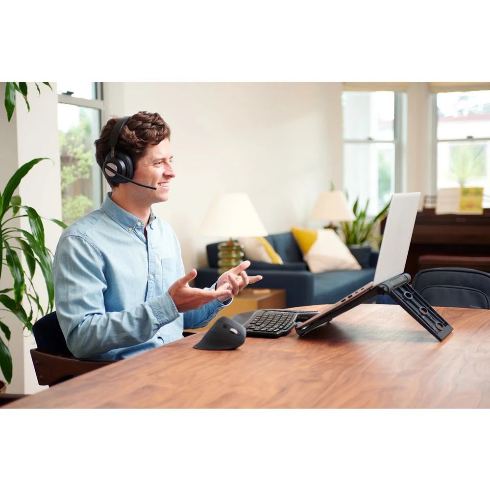 5 Kensington SmartFit Cooling Laptop Stand, 5 of 5