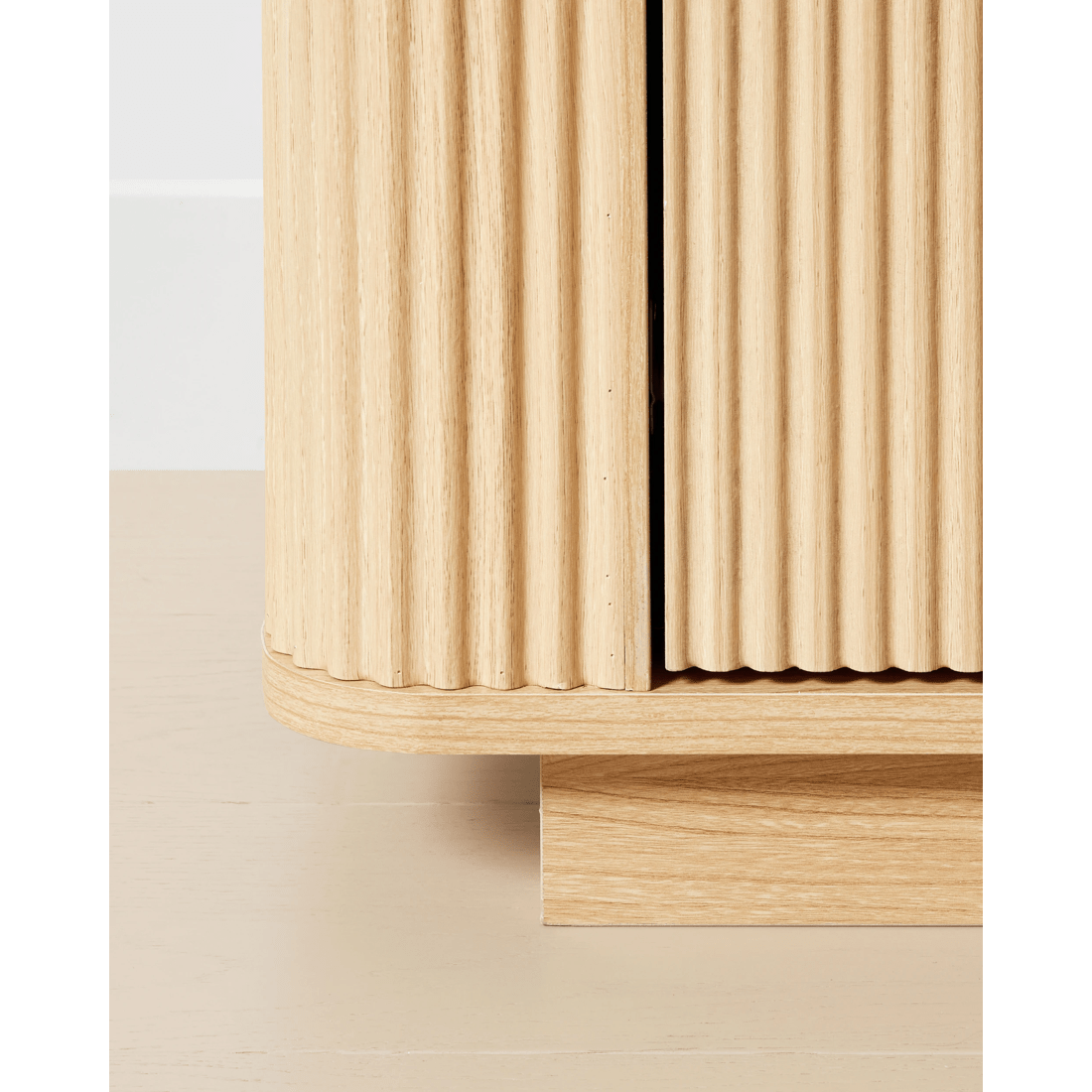 5 Claire 3 Drawer Chest - Oak, 5 of 6