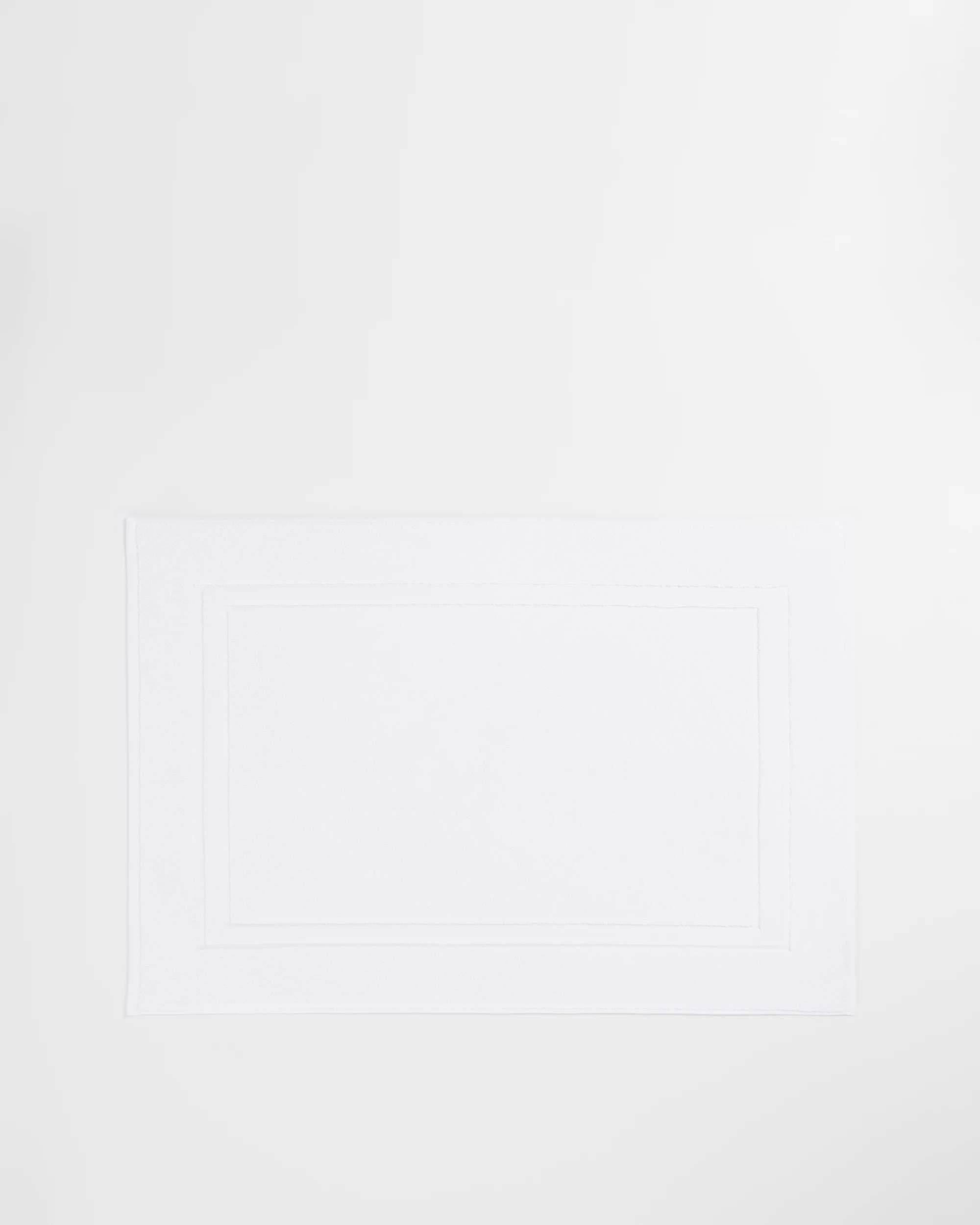 1 Grandeur Australian Cotton Bath Mat - White, 1 of 2