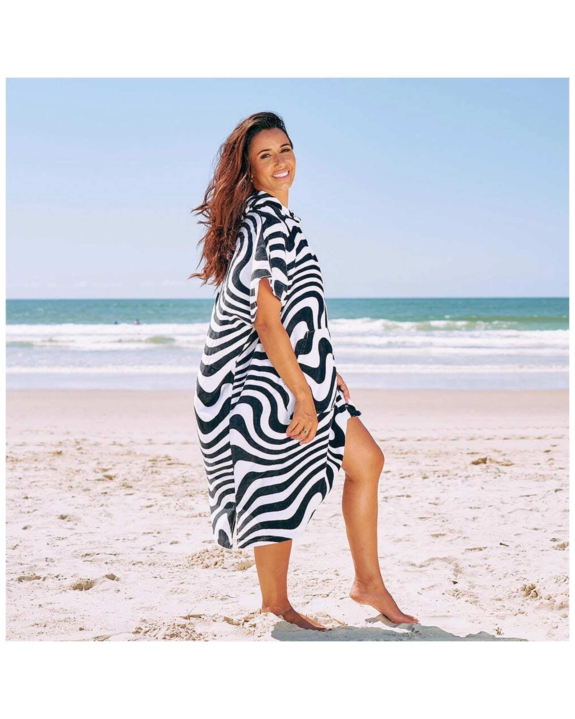 4 Annabel Trends Beach Poncho 100x82cm Cover Up Absorbent Drying Towel Plain - Blue, 4 of 5