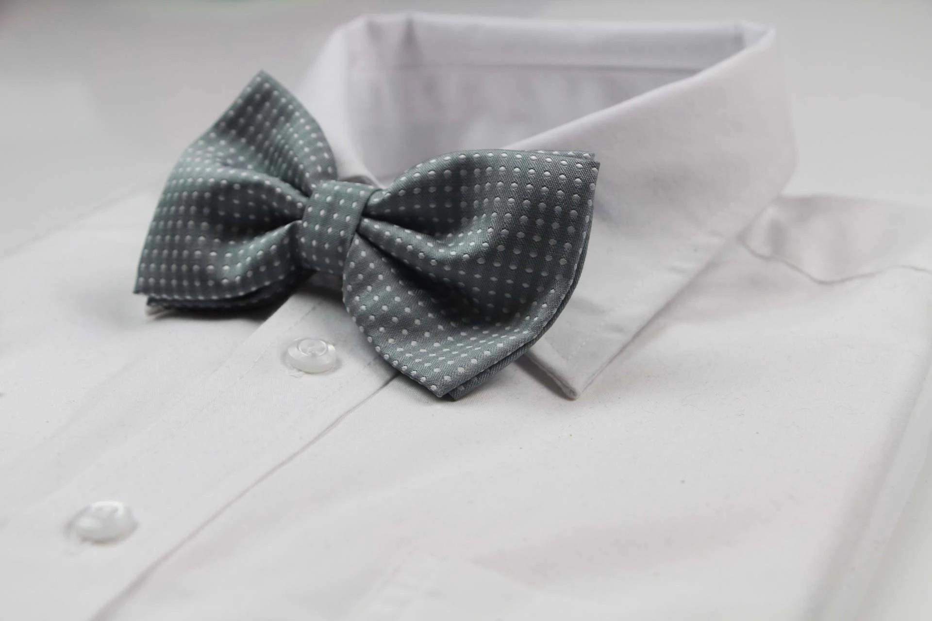 4 Zasel Mens Grey Plain Coloured Bow Tie With White Polka Dots - Grey, 4 of 5