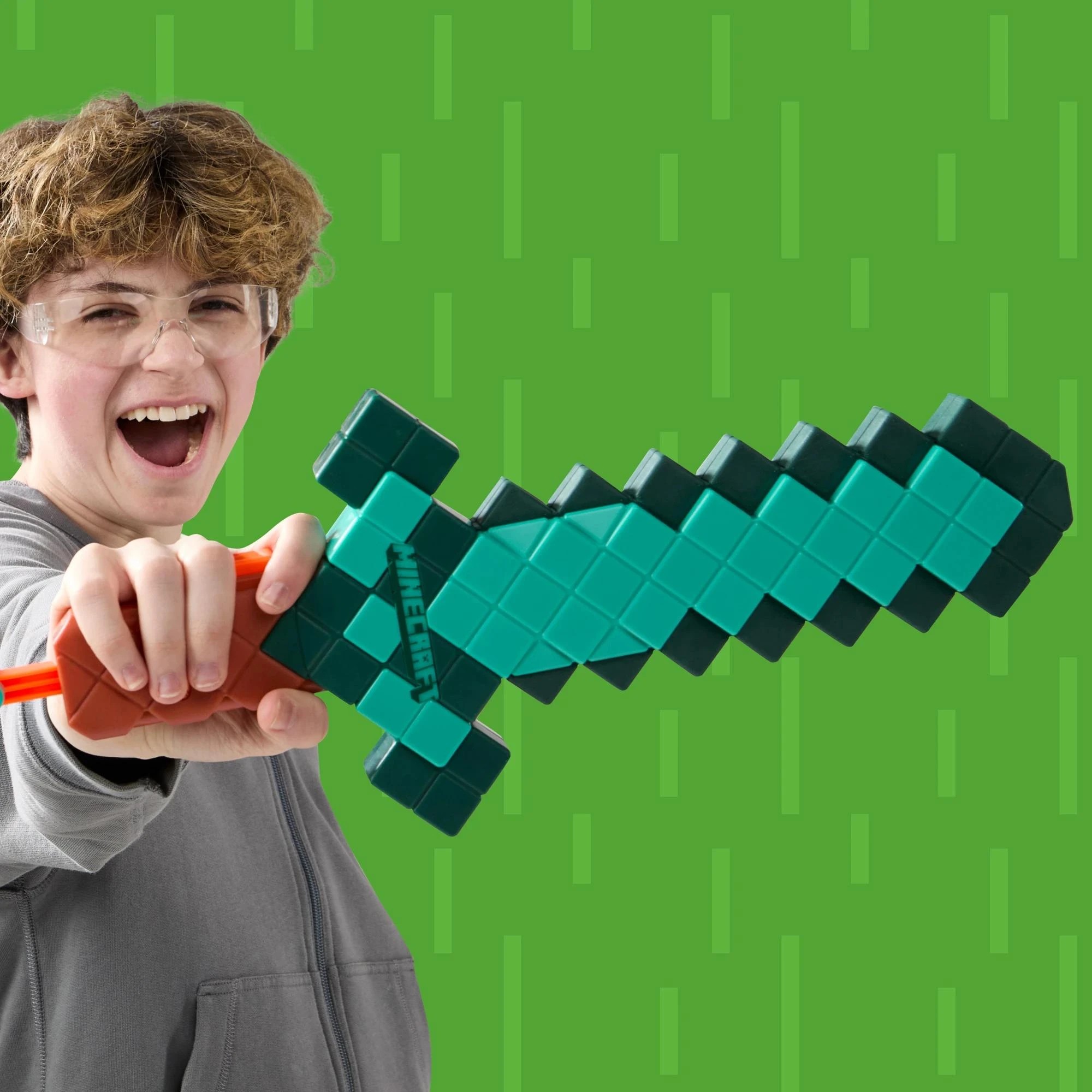 4 Nerf Minecraft Diamond Sword - Green, 4 of 5