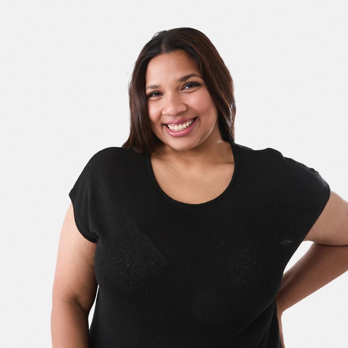 4 Curve Short Sleeve Textured Knit Top Black, 4 of 5