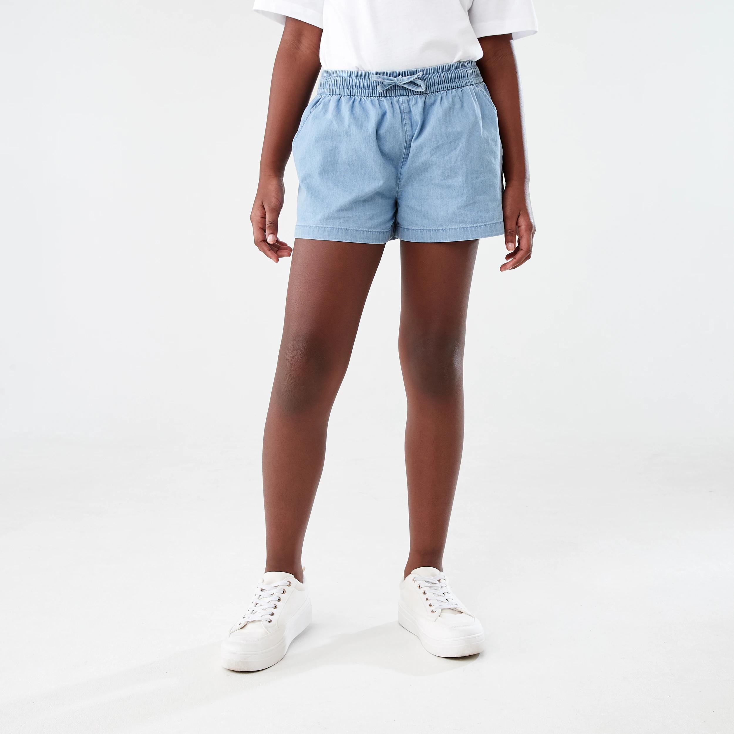 1 Relaxed Shorts CHAMBRAY SWATCH BLUE, 1 of 6