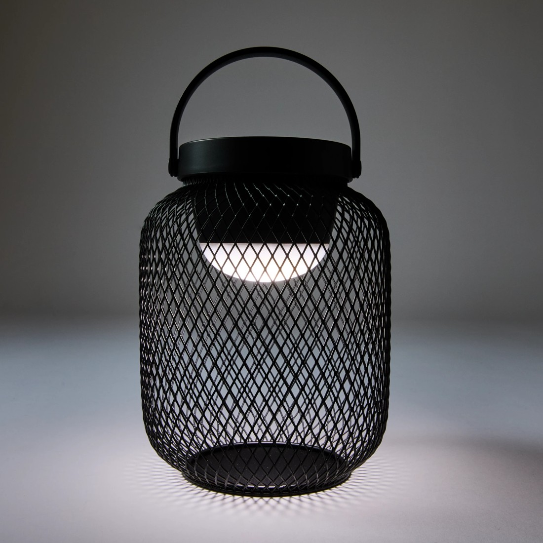 3 Outdoor Mesh Lantern Speaker, 3 of 10