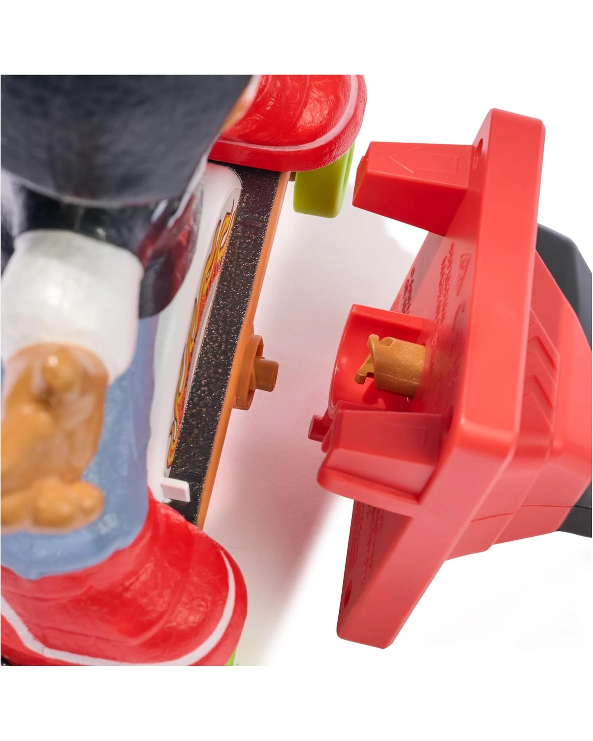 4 Tech Deck Shred N' Blast Sk8board, 4 of 4